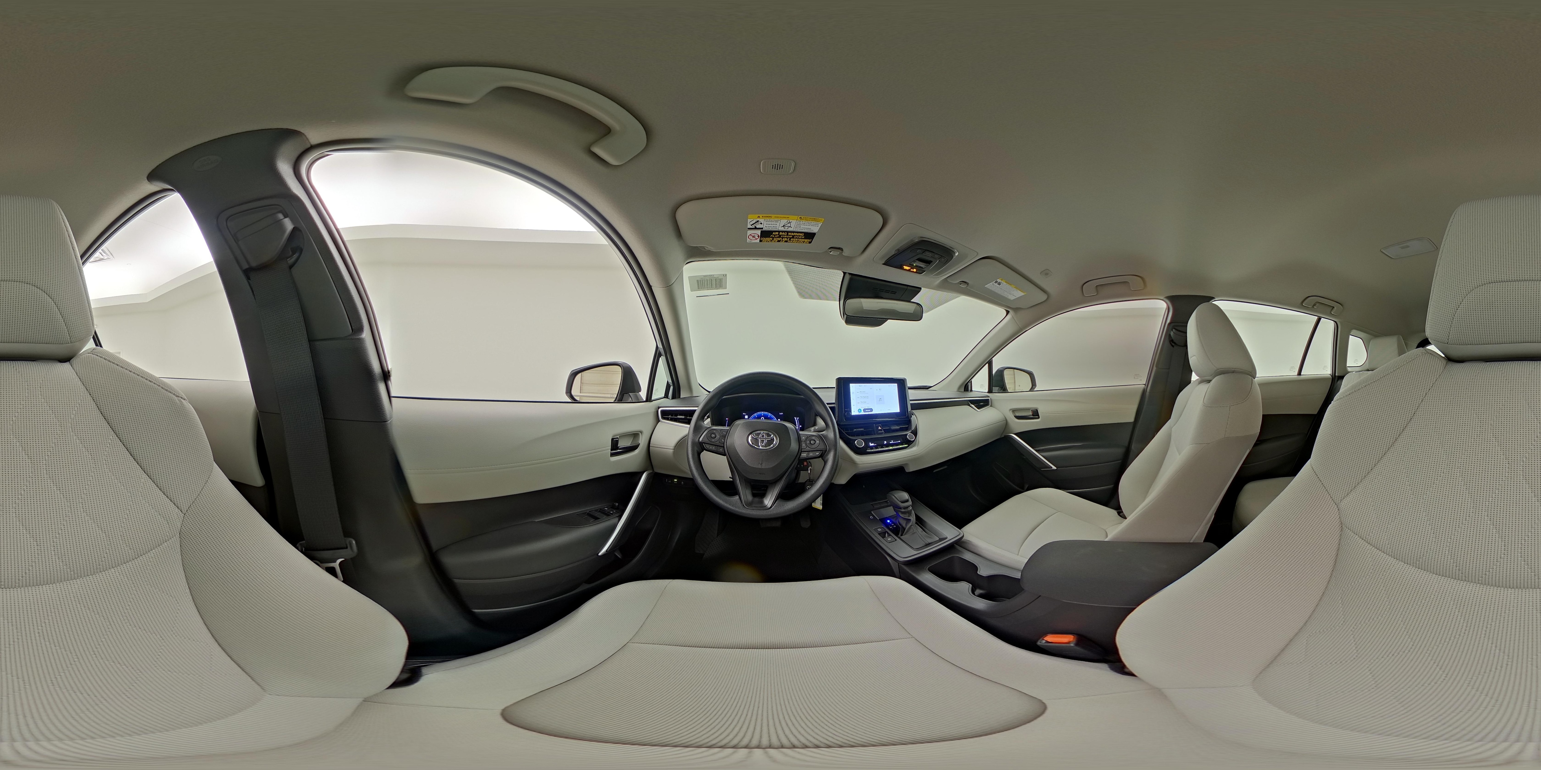 2026 Toyota Corolla Cross L - Photo 25