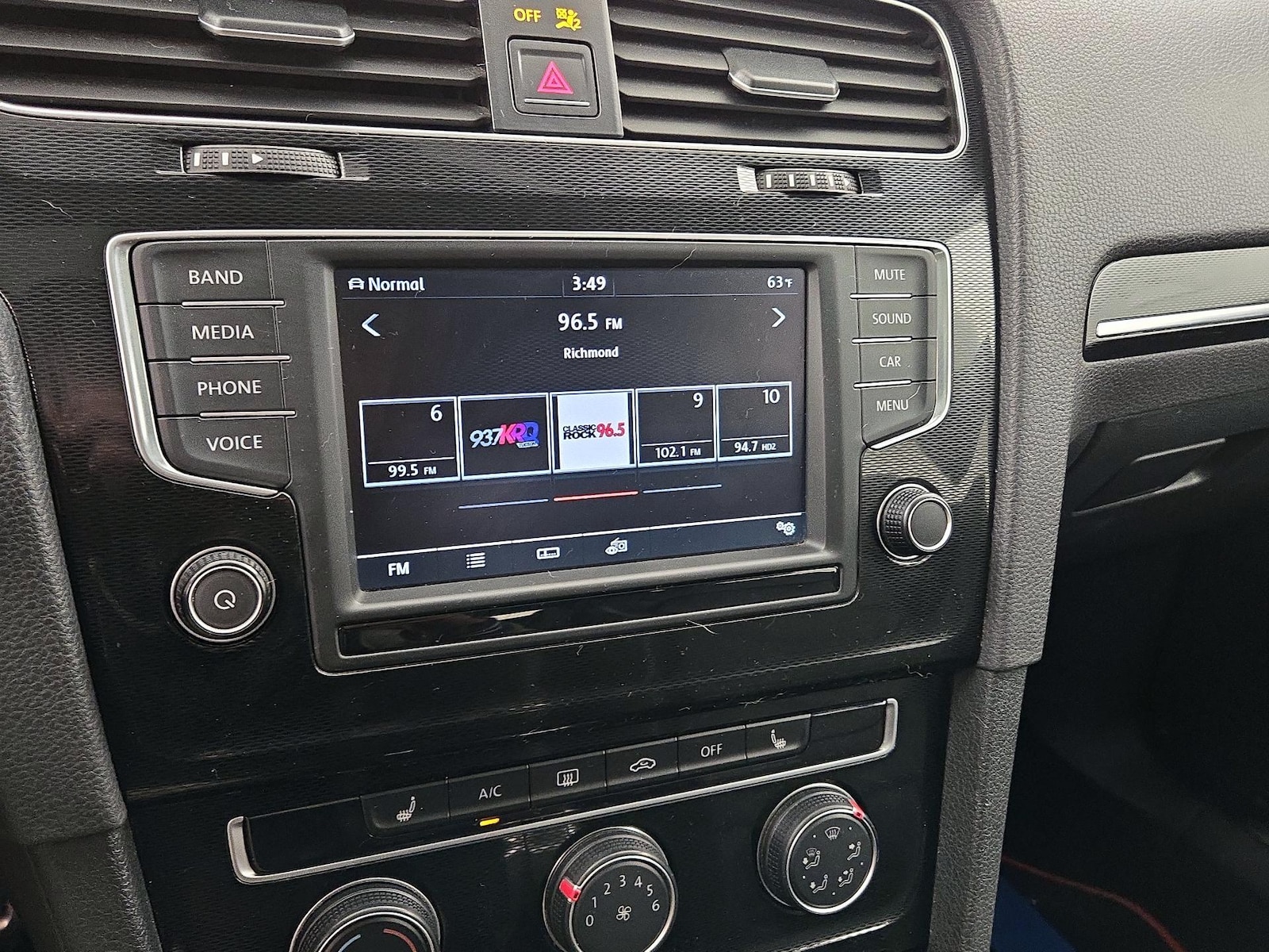 2017 Volkswagen Golf GTI SE - Photo 16