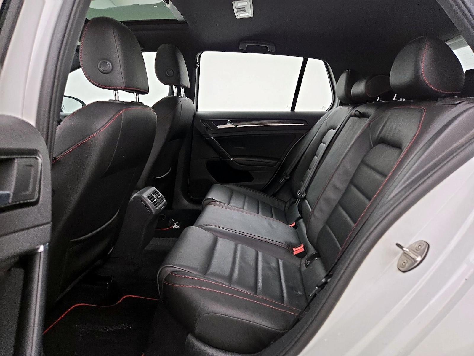 2017 Volkswagen Golf GTI SE - Photo 21