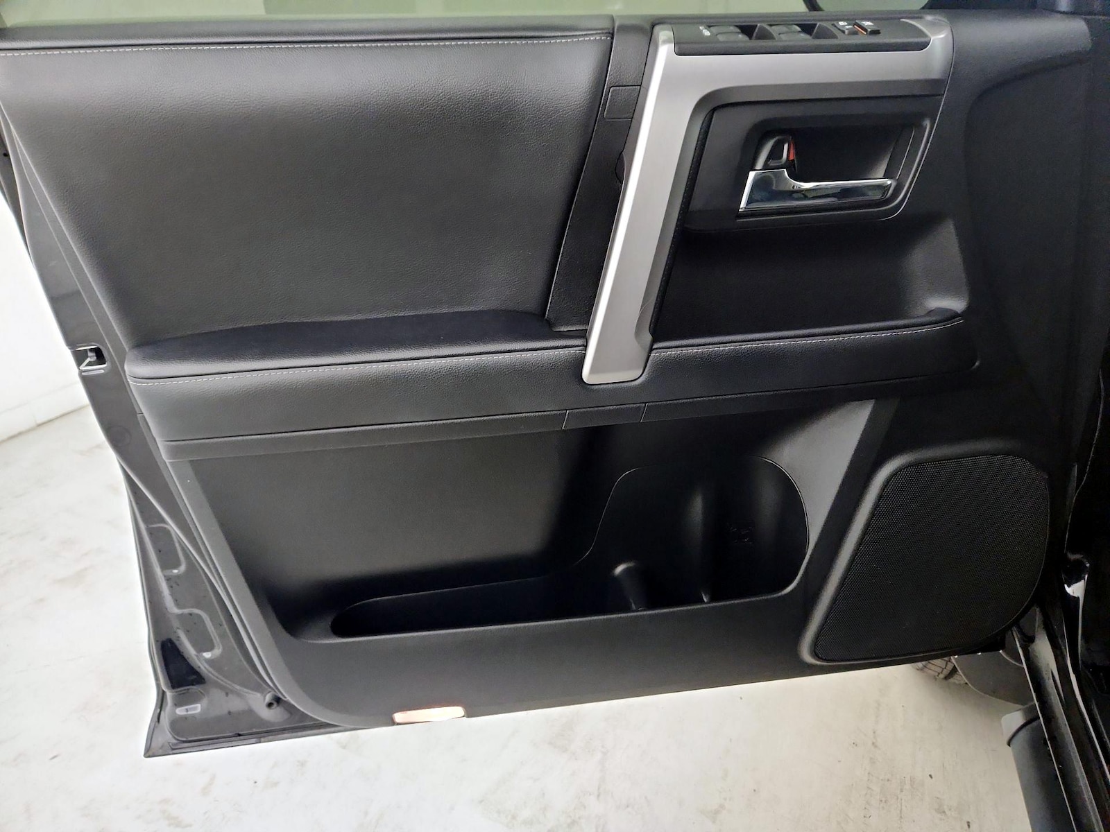 2023 Toyota 4Runner SR5 Premium - Photo 11