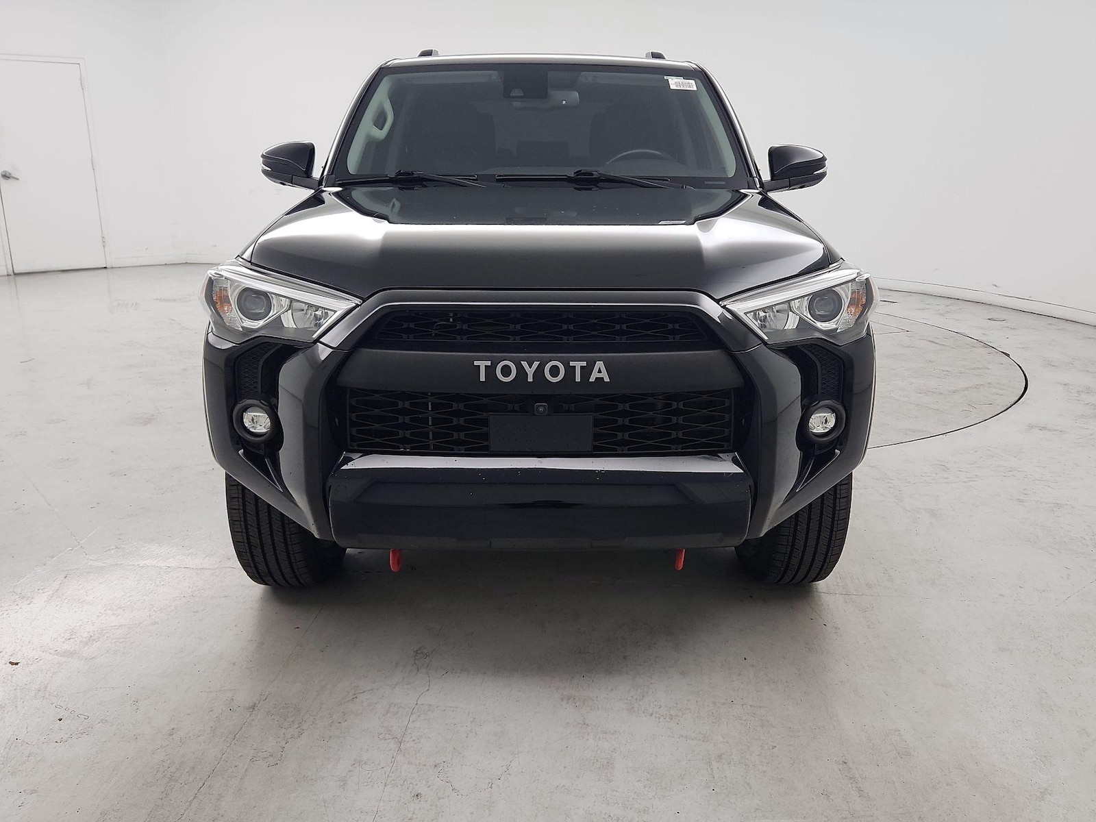 2023 Toyota 4Runner SR5 Premium - Photo 2
