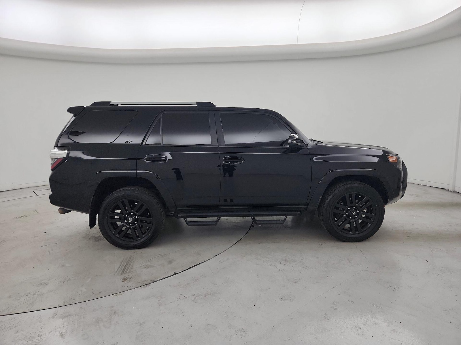 2023 Toyota 4Runner SR5 Premium - Photo 4