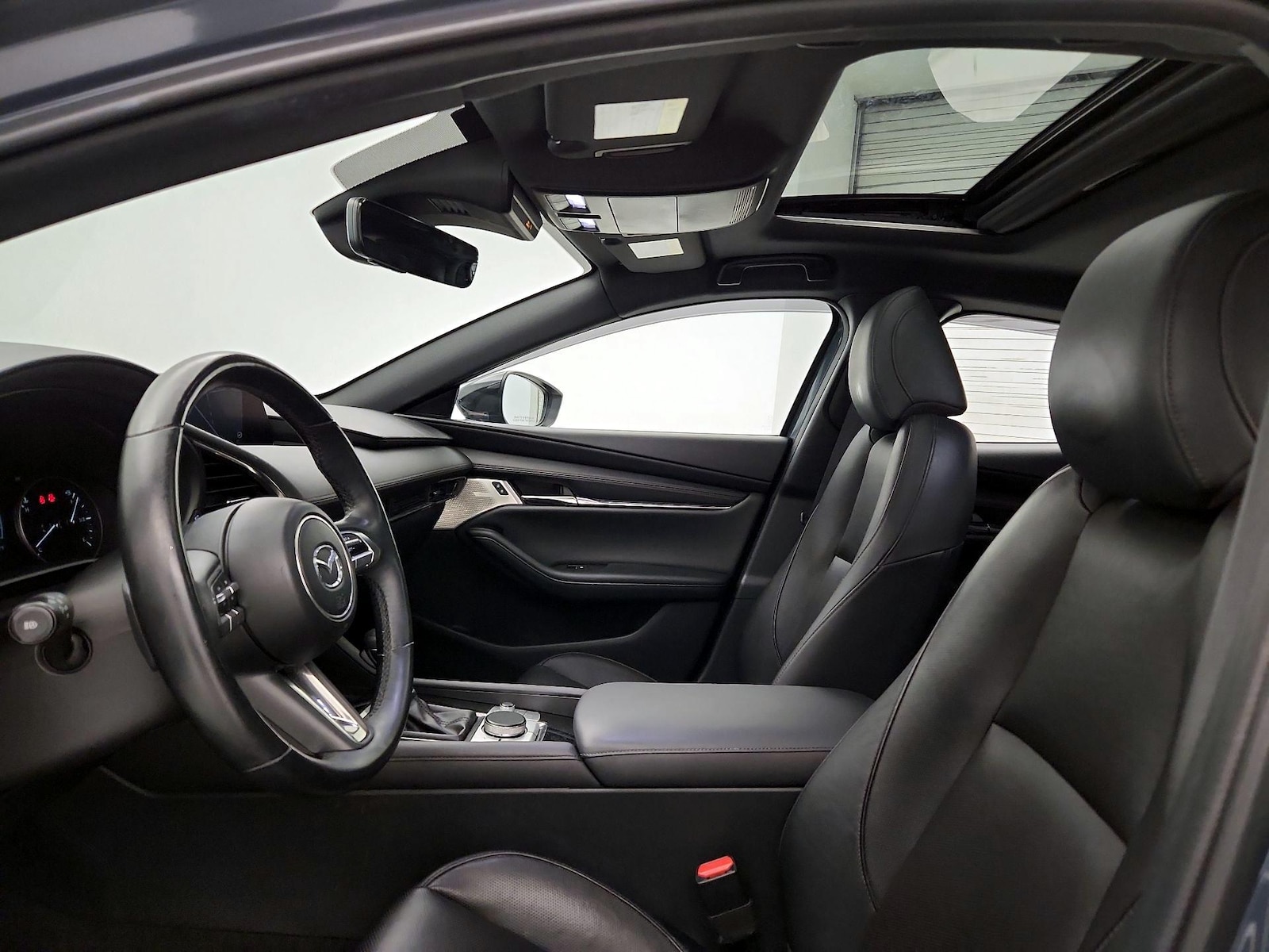 2021 Mazda Mazda3 Premium Plus - Photo 21