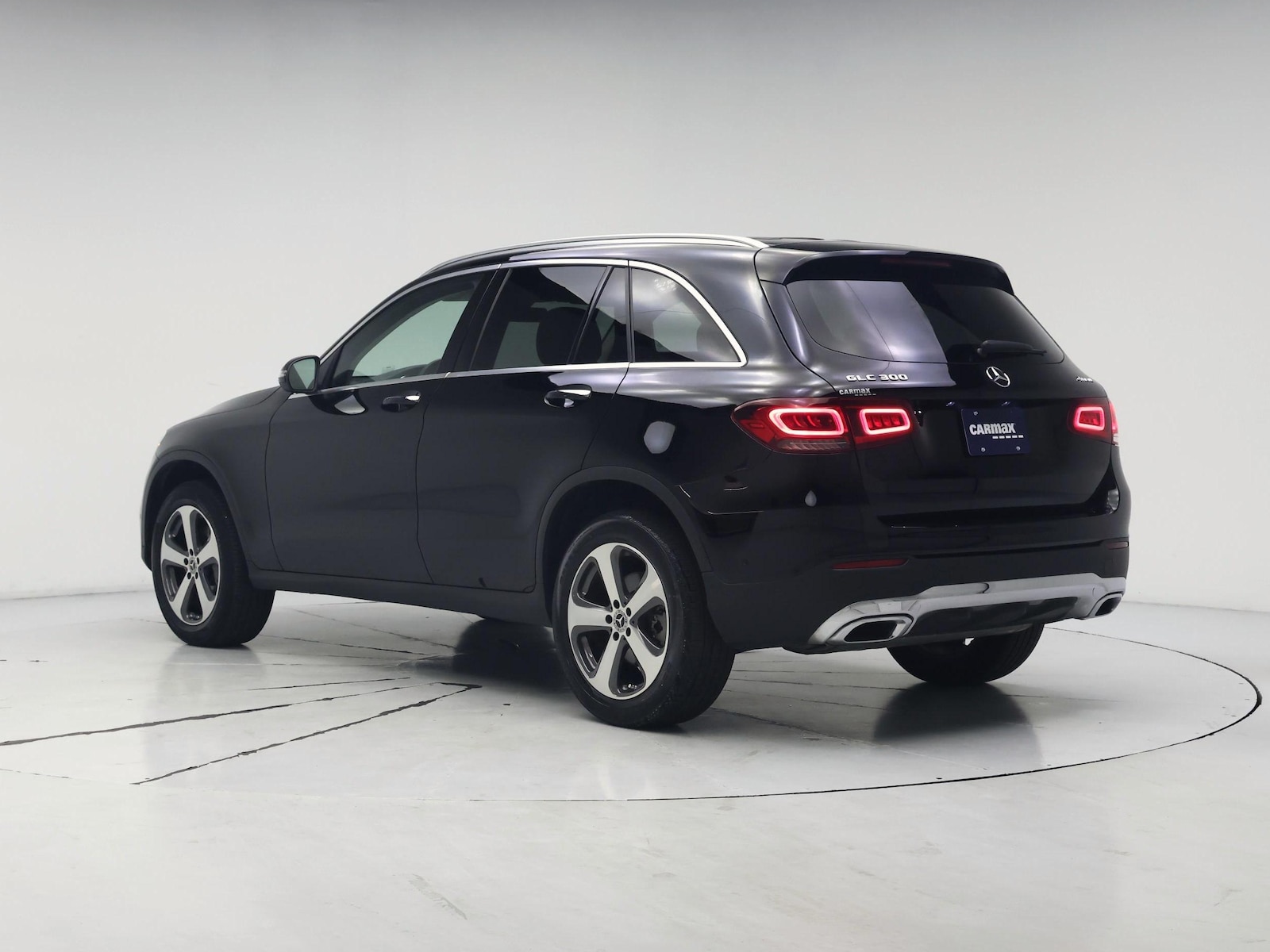 2022 Mercedes-Benz GLC GLC300 - Photo 3