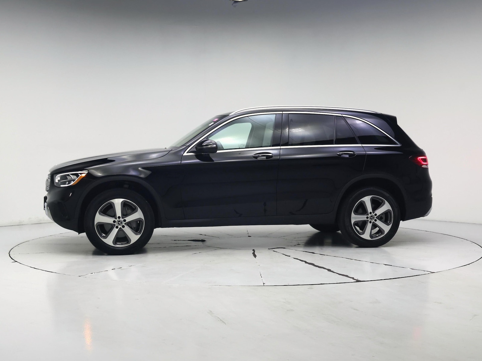 2022 Mercedes-Benz GLC GLC300 - Photo 4