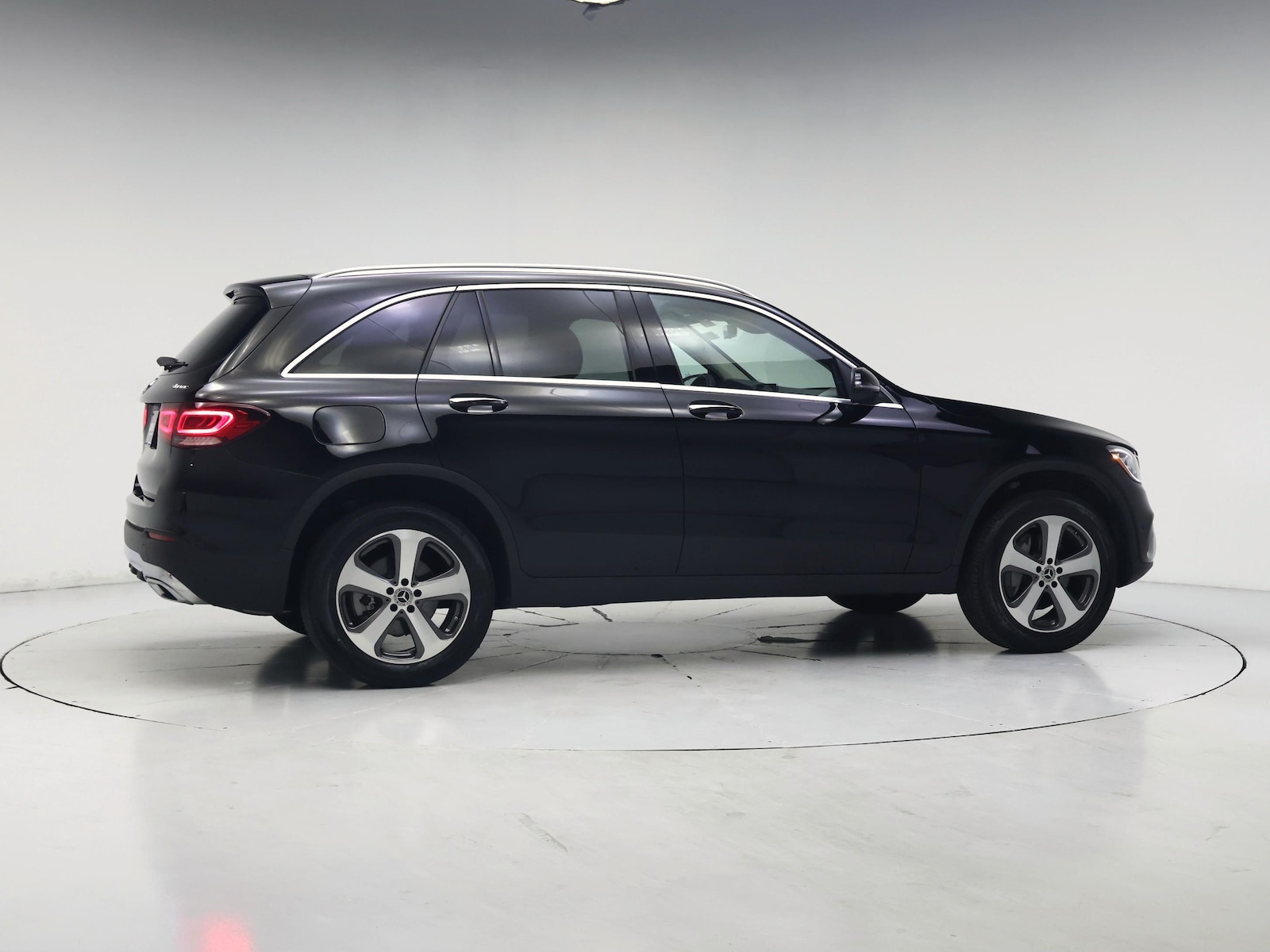 2022 Mercedes-Benz GLC GLC300 - Photo 8