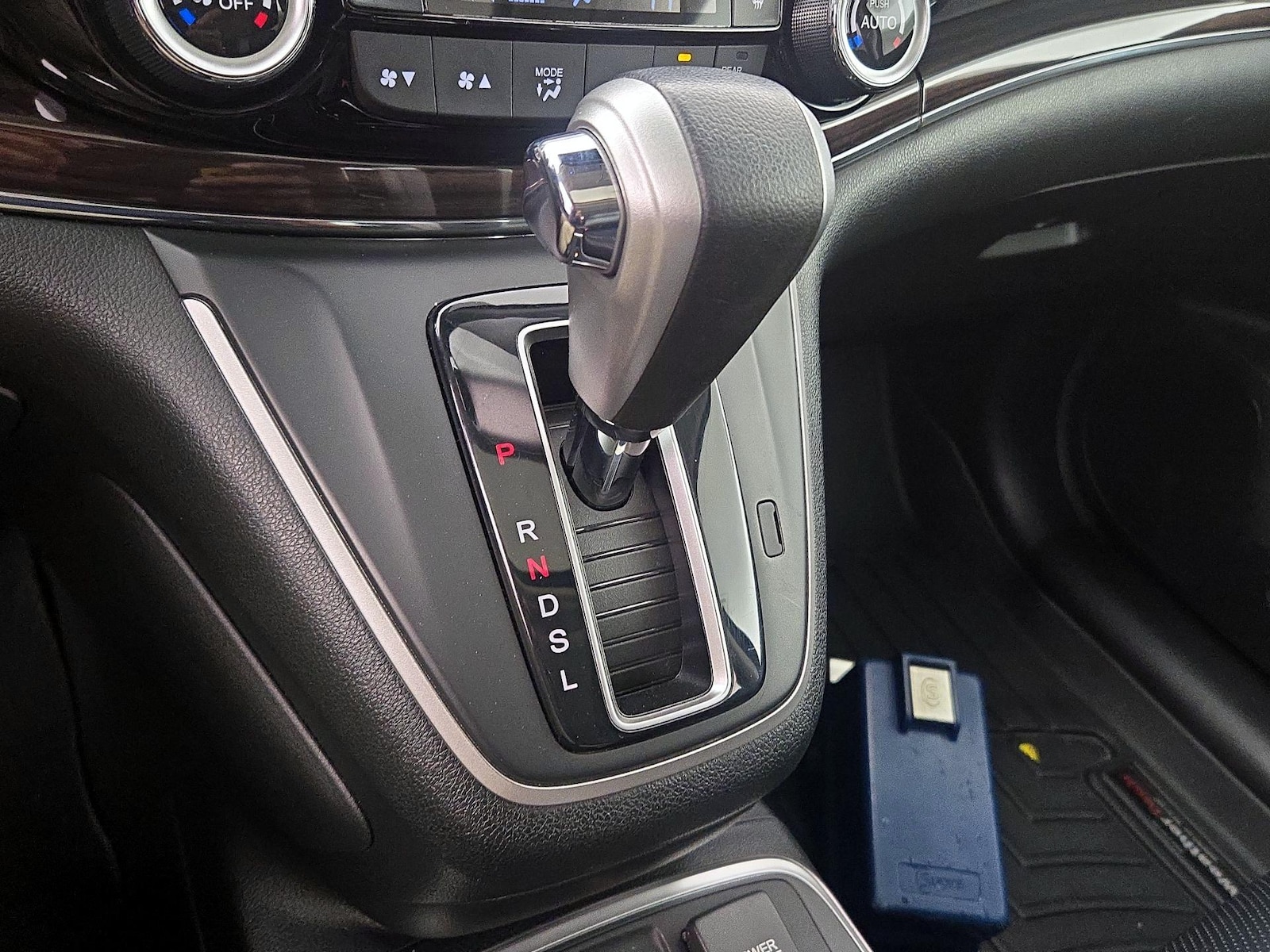 2015 Honda CR-V Touring - Photo 19