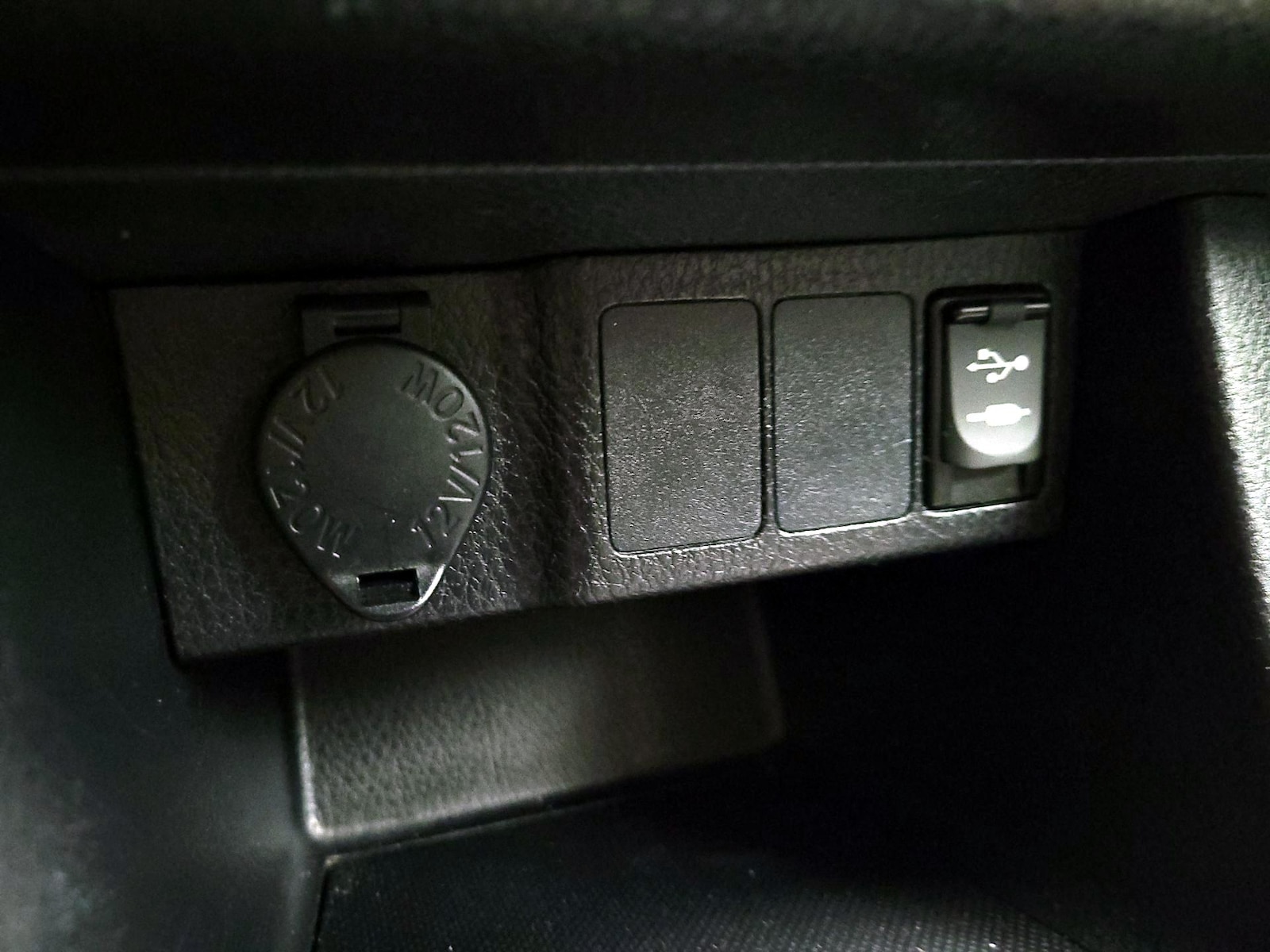 2017 Toyota Corolla LE - Photo 19
