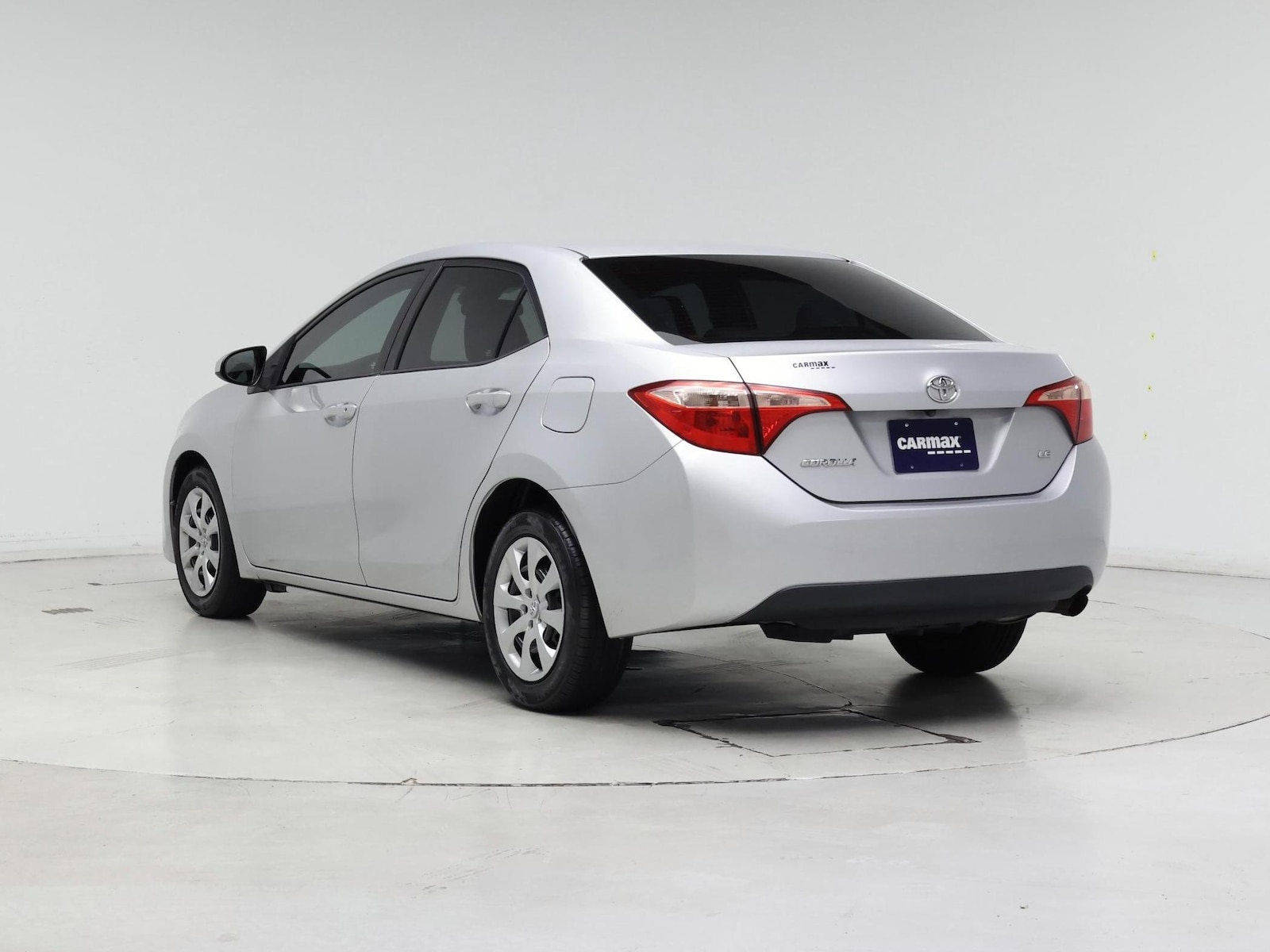 2017 Toyota Corolla LE - Photo 3