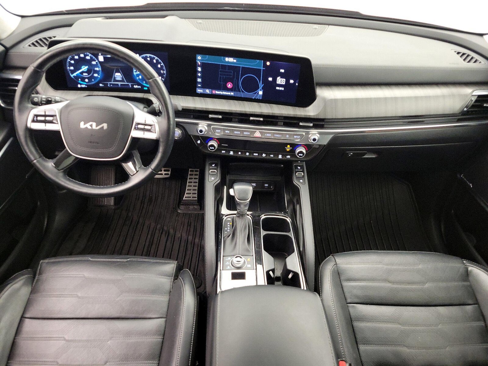 Apple CarPlay® & Android Auto™