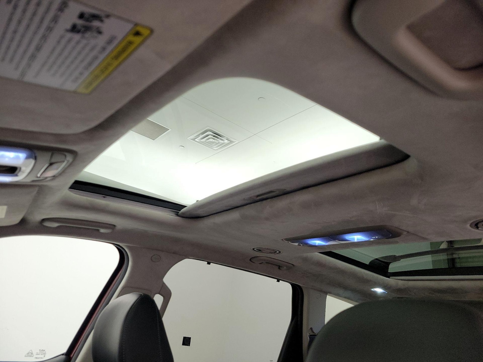 Sunroof(s) & Skylight(s)