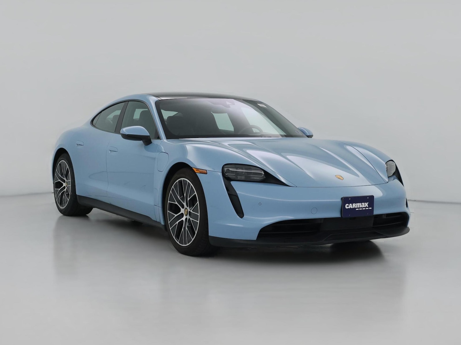 2022 Porsche Taycan Base - Photo 1