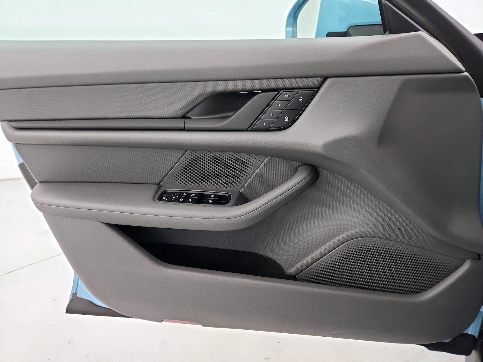 2022 Porsche Taycan Base - Photo 13