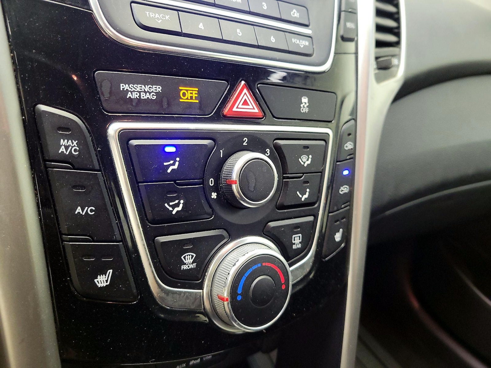 2015 Hyundai Elantra GT Base - Photo 15