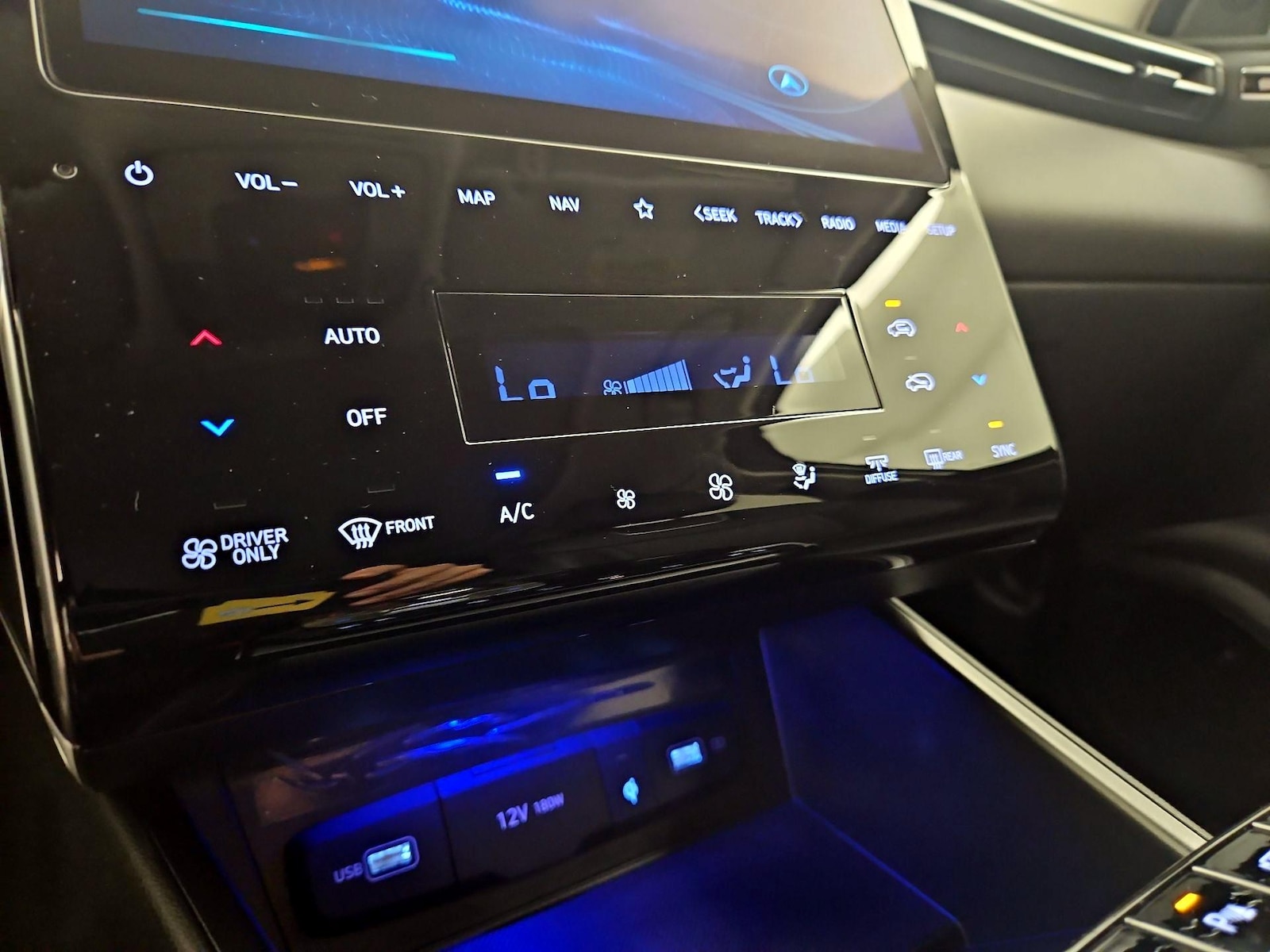 2024 Hyundai Tucson Limited - Photo 18