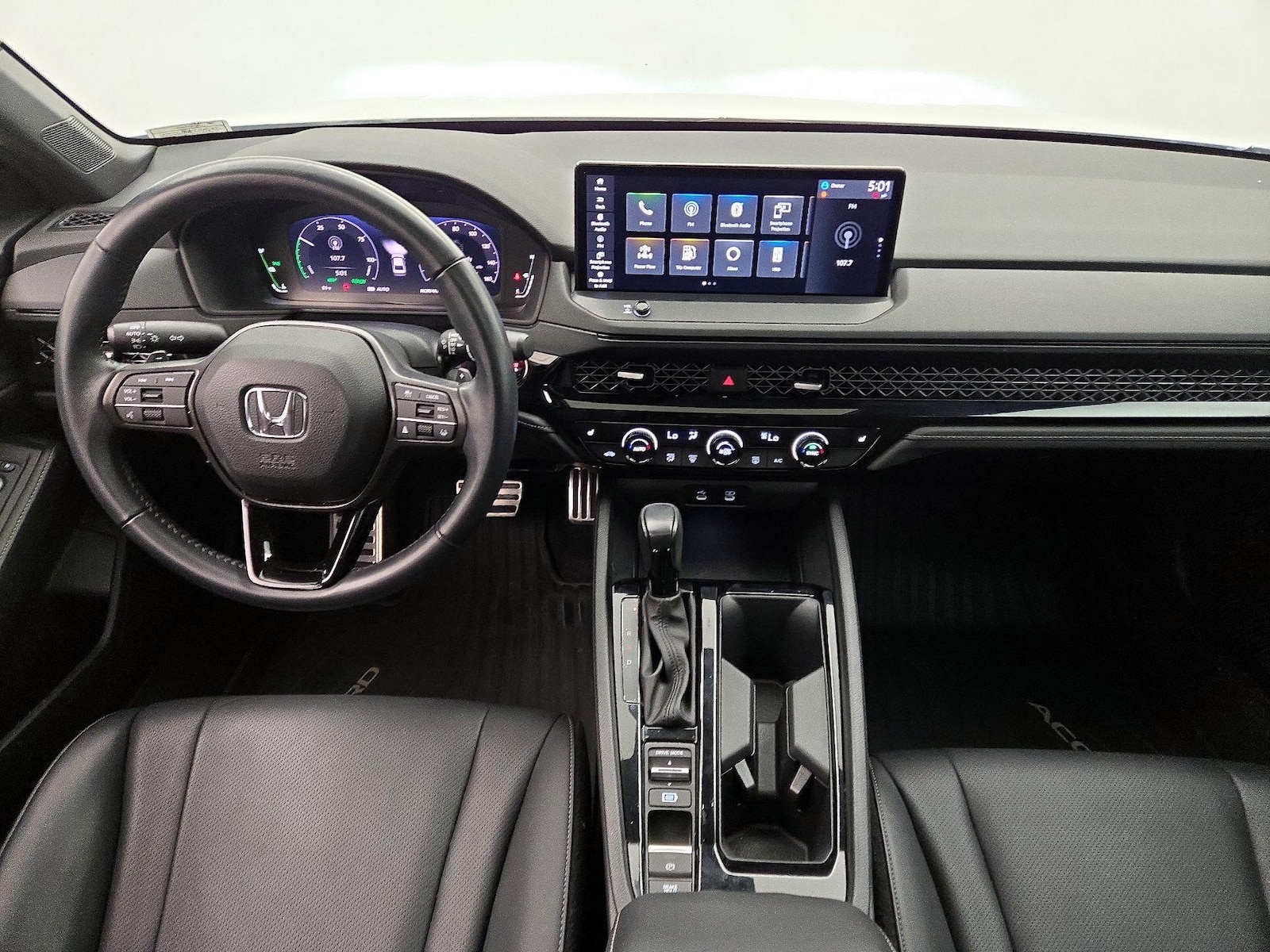 Apple CarPlay® & Android Auto™