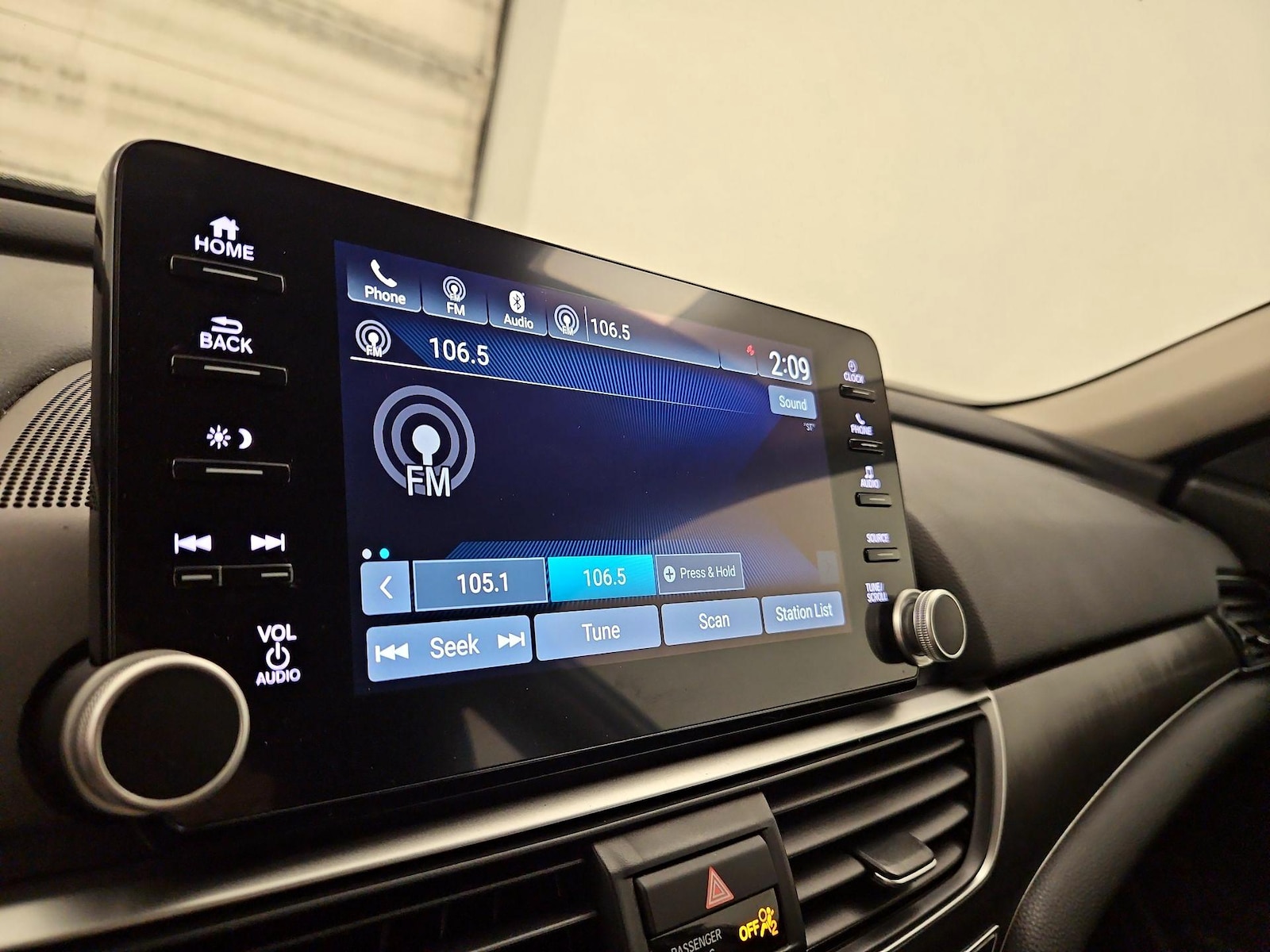 2021 Honda Accord LX - Photo 16