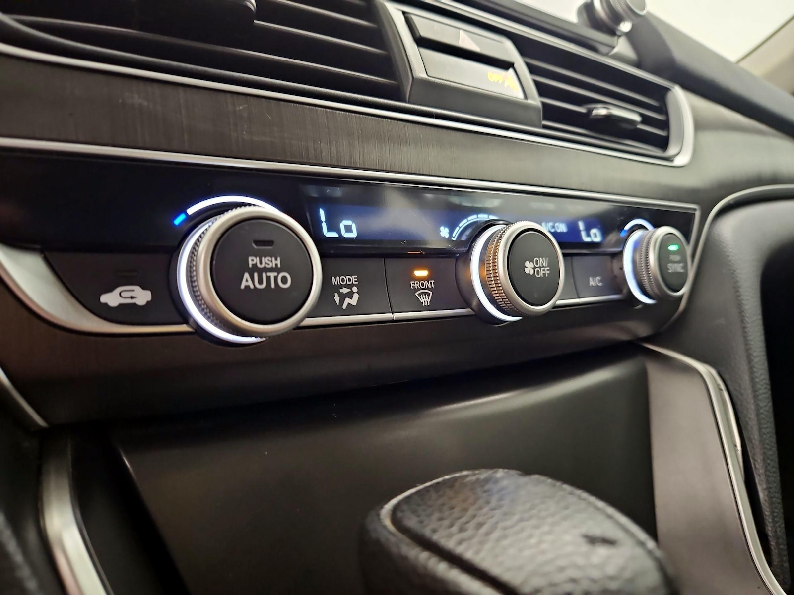 2021 Honda Accord LX - Photo 17