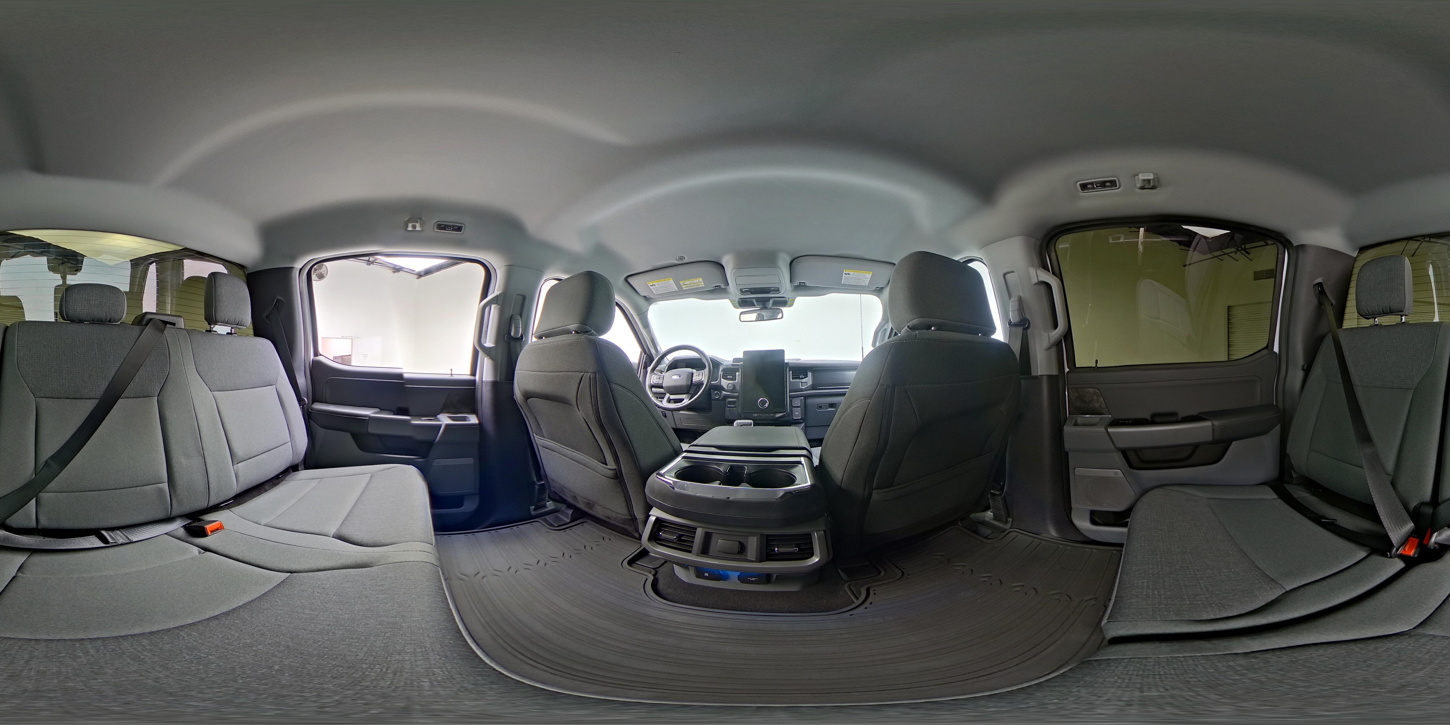 2024 Ford F-150 Lightning Flash - Photo 24