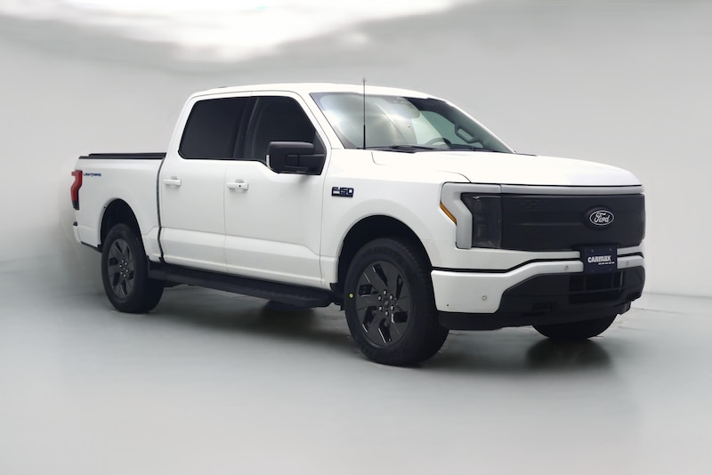 2024 Ford F150 Lightning Flash