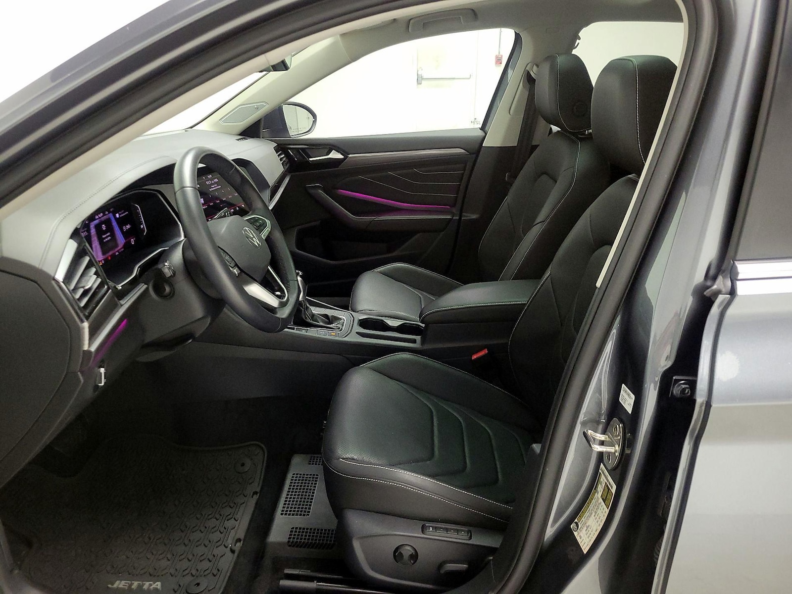 2024 Volkswagen Jetta SEL - Photo 12