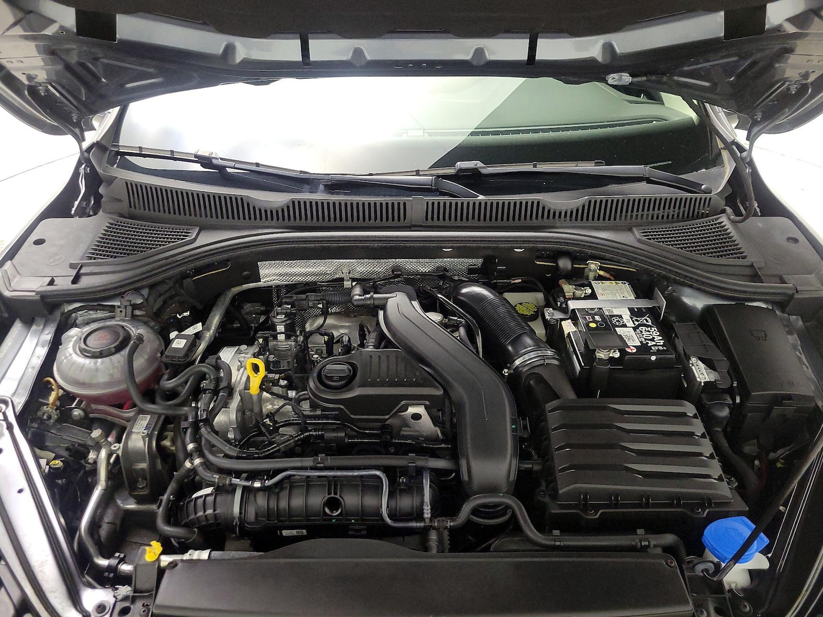 2024 Volkswagen Jetta SEL - Photo 23
