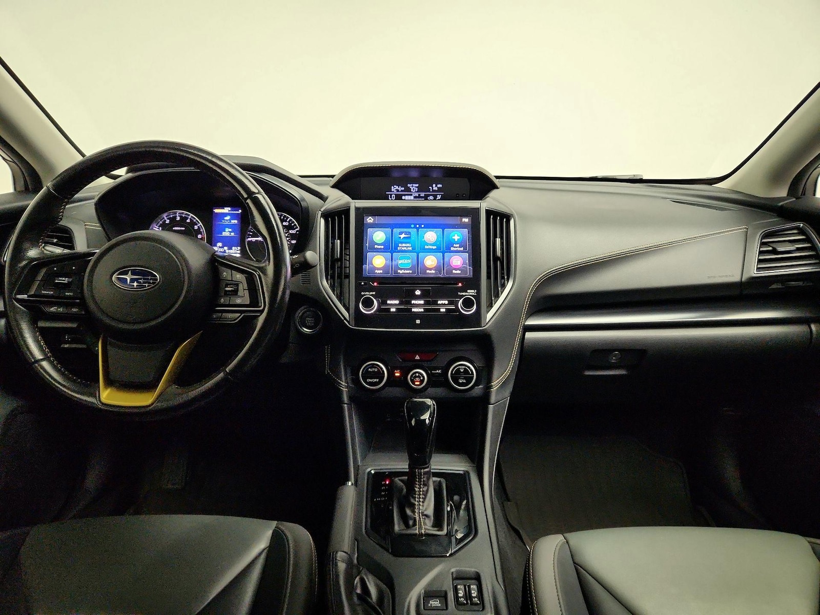 Apple CarPlay® & Android Auto™