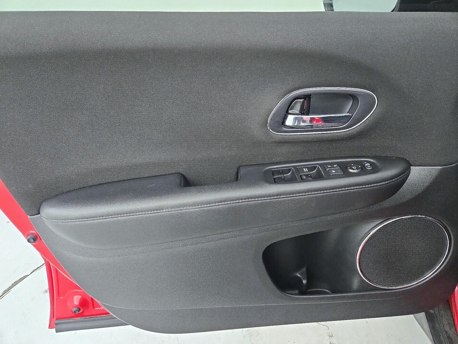 2018 Honda HR-V EX - Photo 13