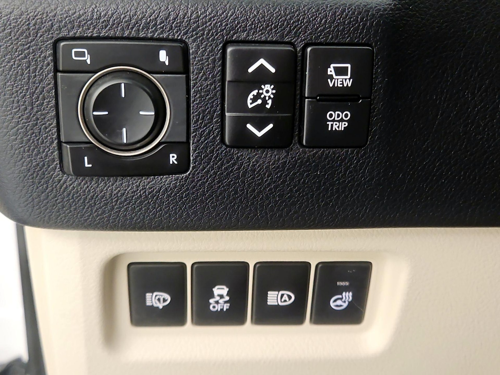 2023 Lexus GX LUXURY - Photo 14