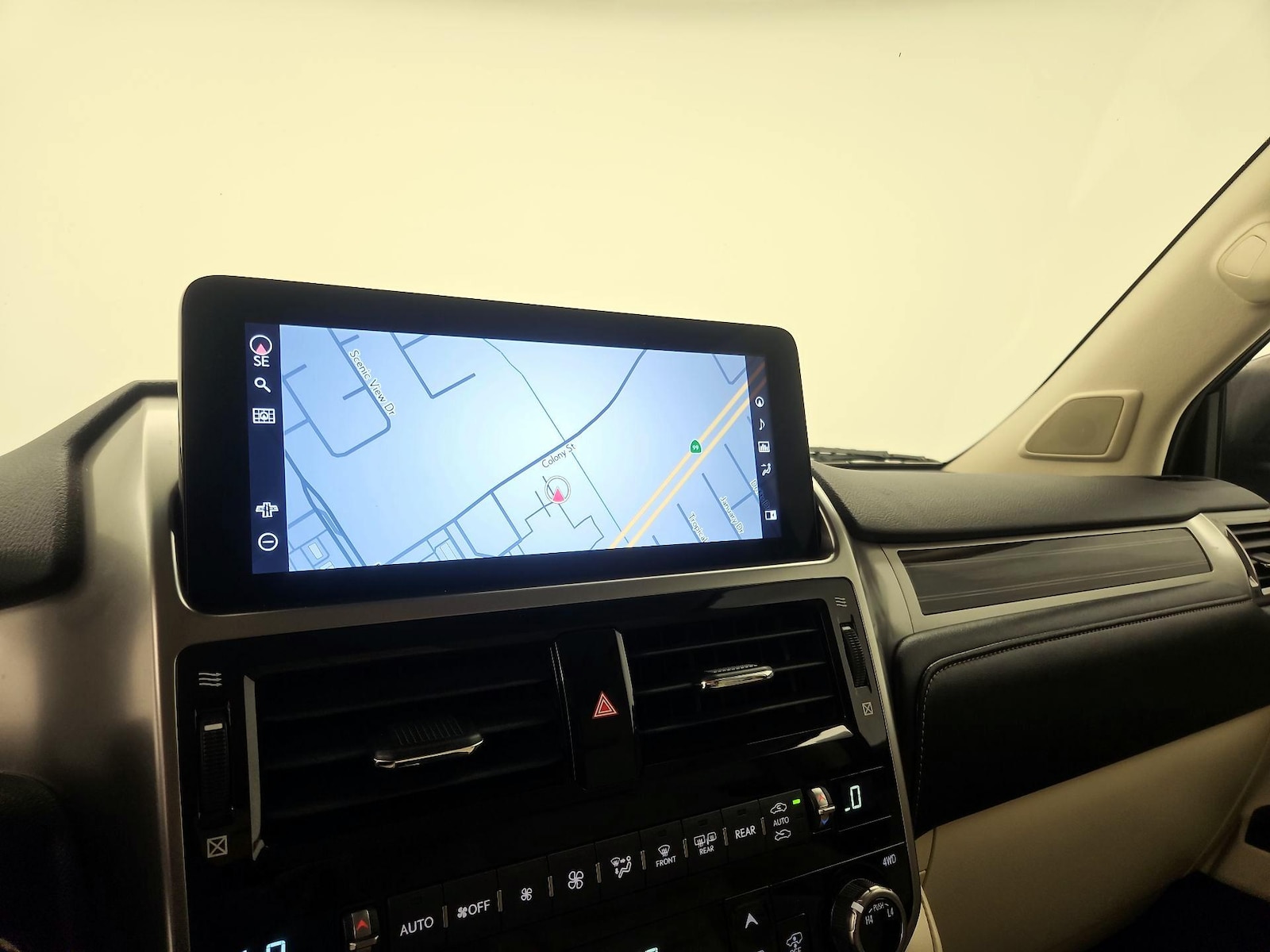 2023 Lexus GX LUXURY - Photo 17
