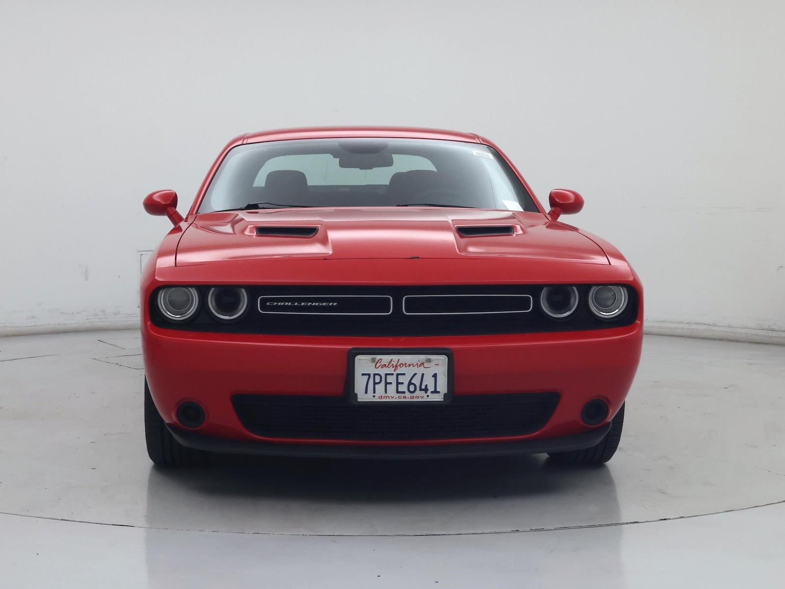2015 Dodge Challenger SXT - Photo 6