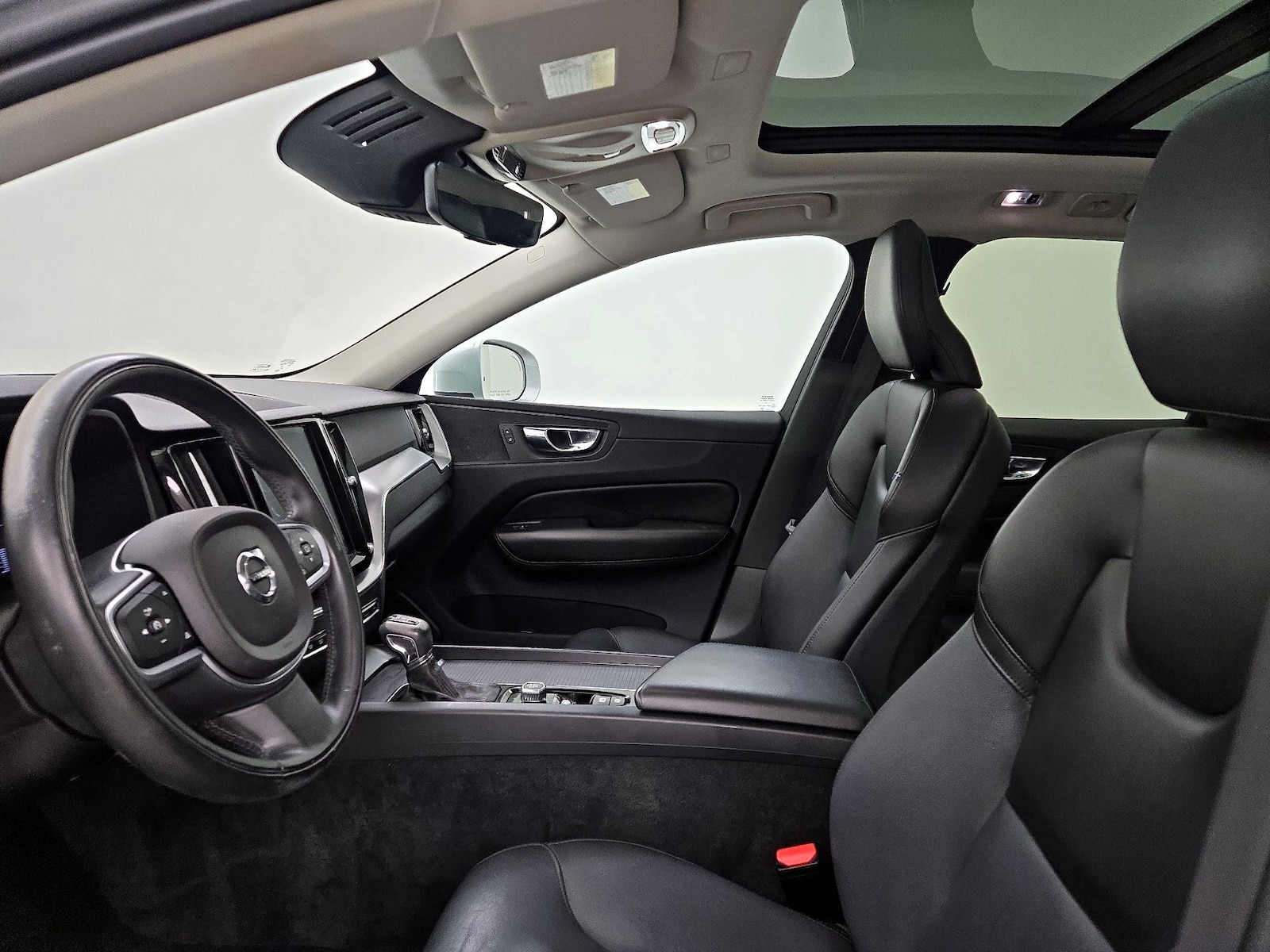 2019 Volvo XC60 Momentum - Photo 21