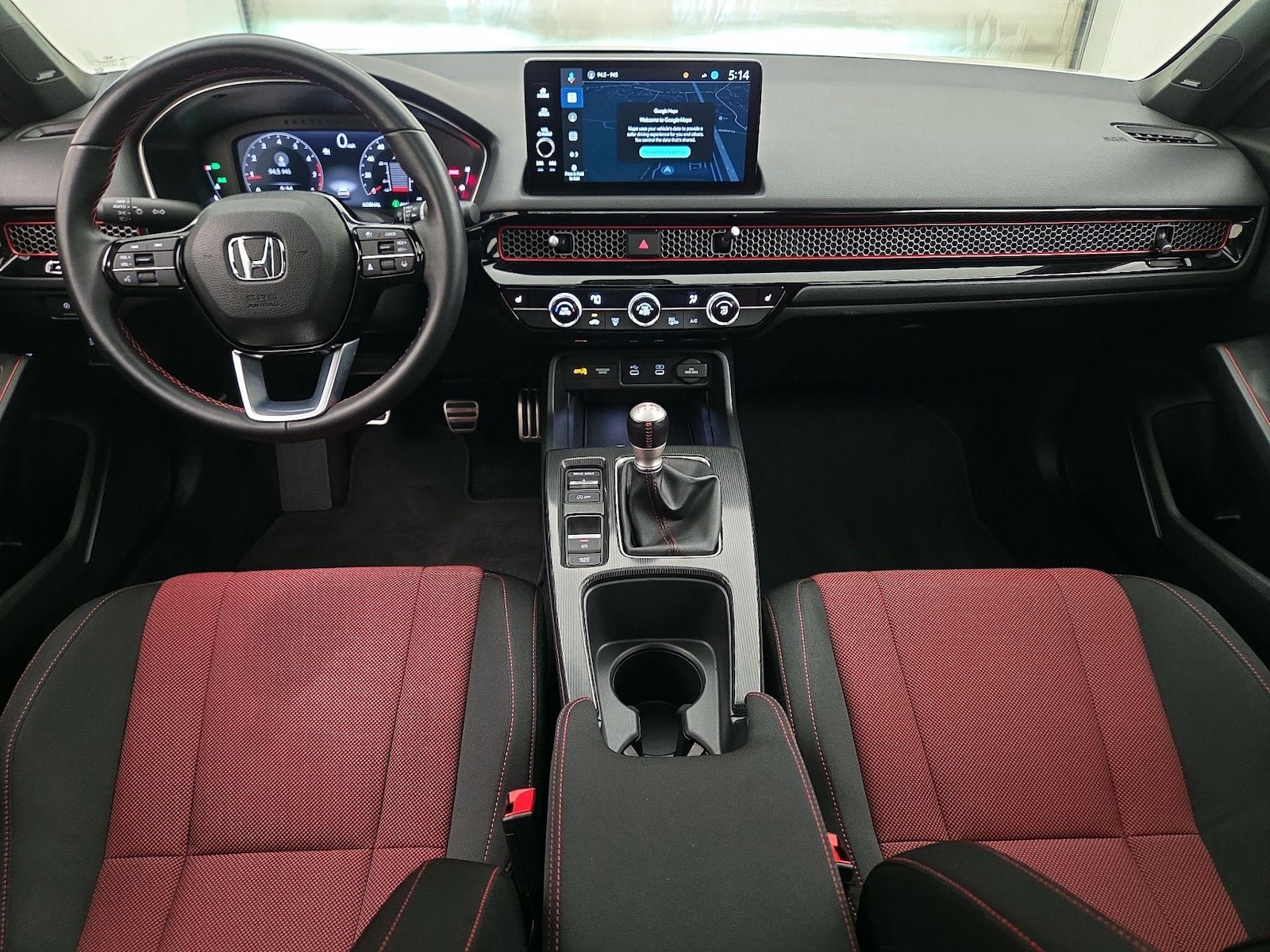 Apple CarPlay® & Android Auto™