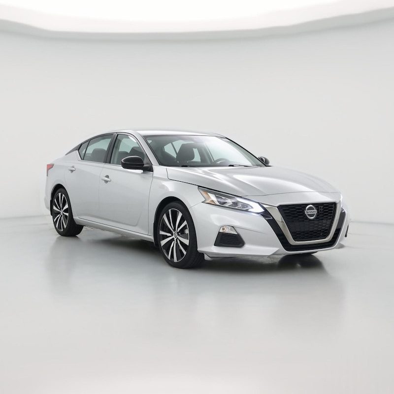 2022 Nissan Altima SR