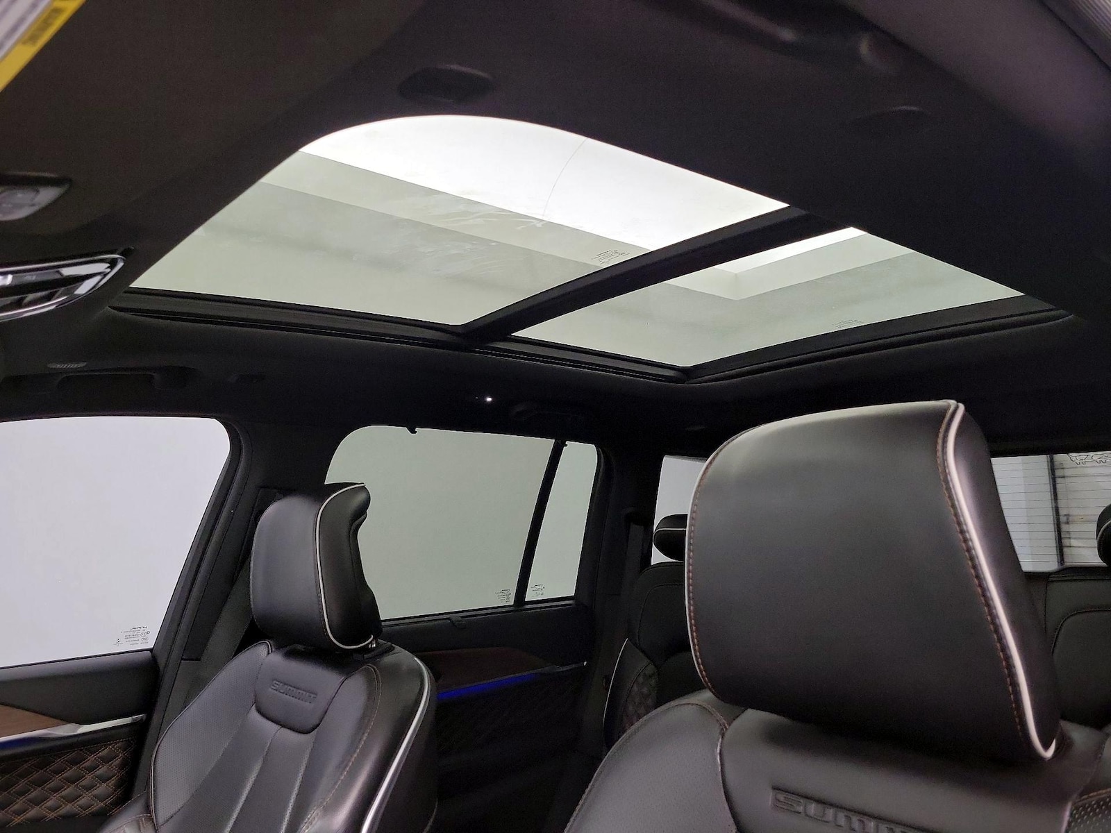 2022 Jeep Grand Cherokee Summit - Photo 21