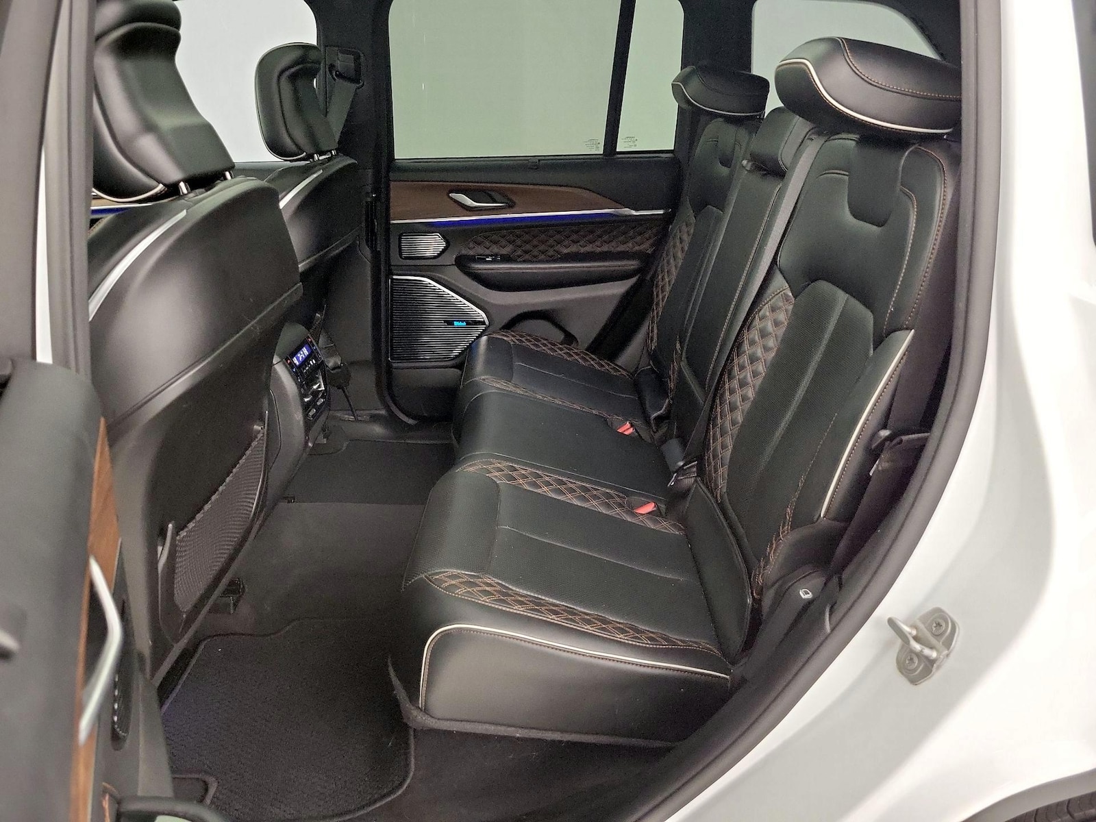 2022 Jeep Grand Cherokee Summit - Photo 22
