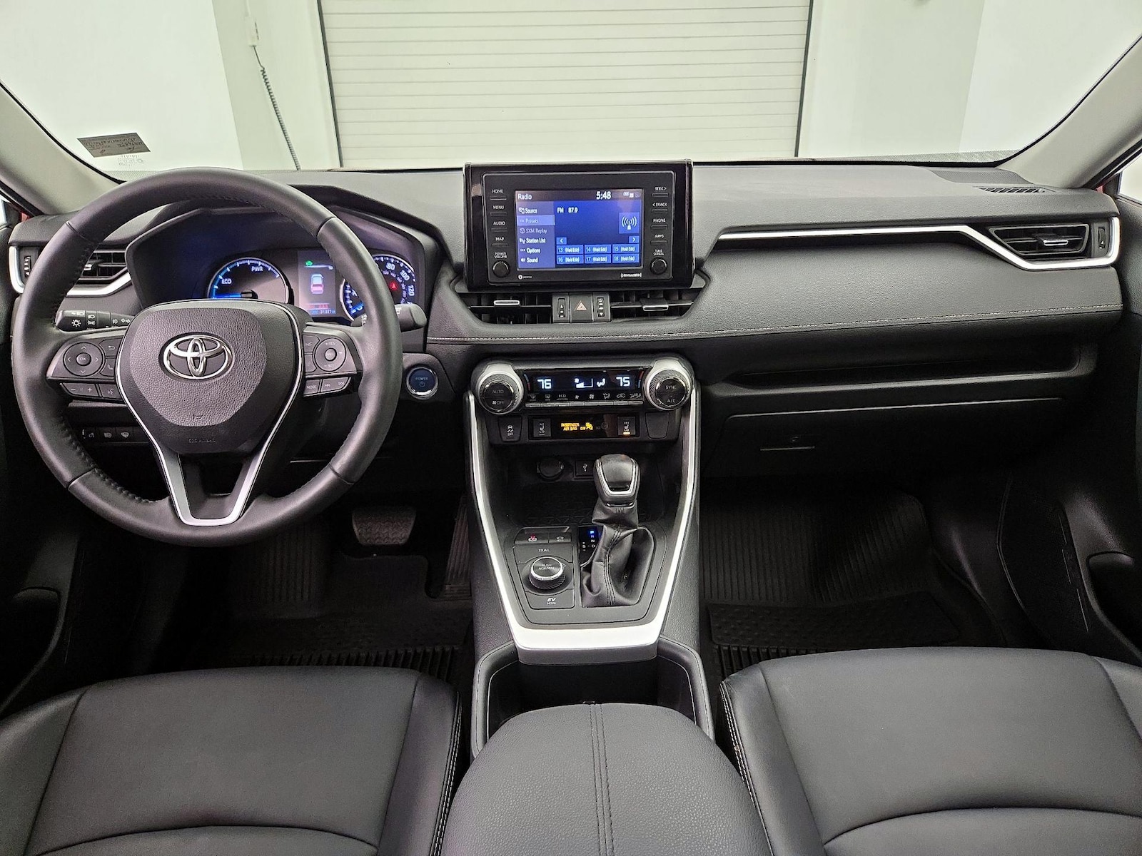 Apple CarPlay® & Android Auto™