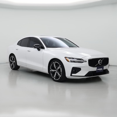 2024 Volvo S60 B5 Core Dark Theme