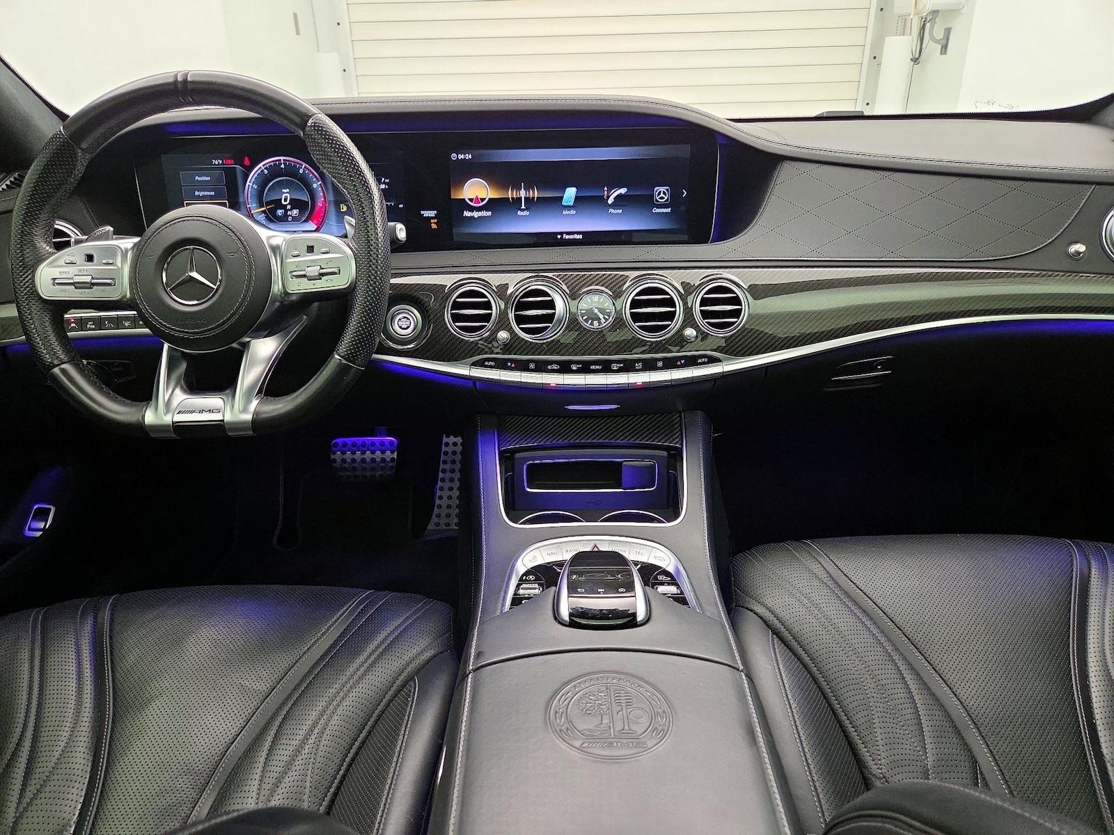 Apple CarPlay® & Android Auto™