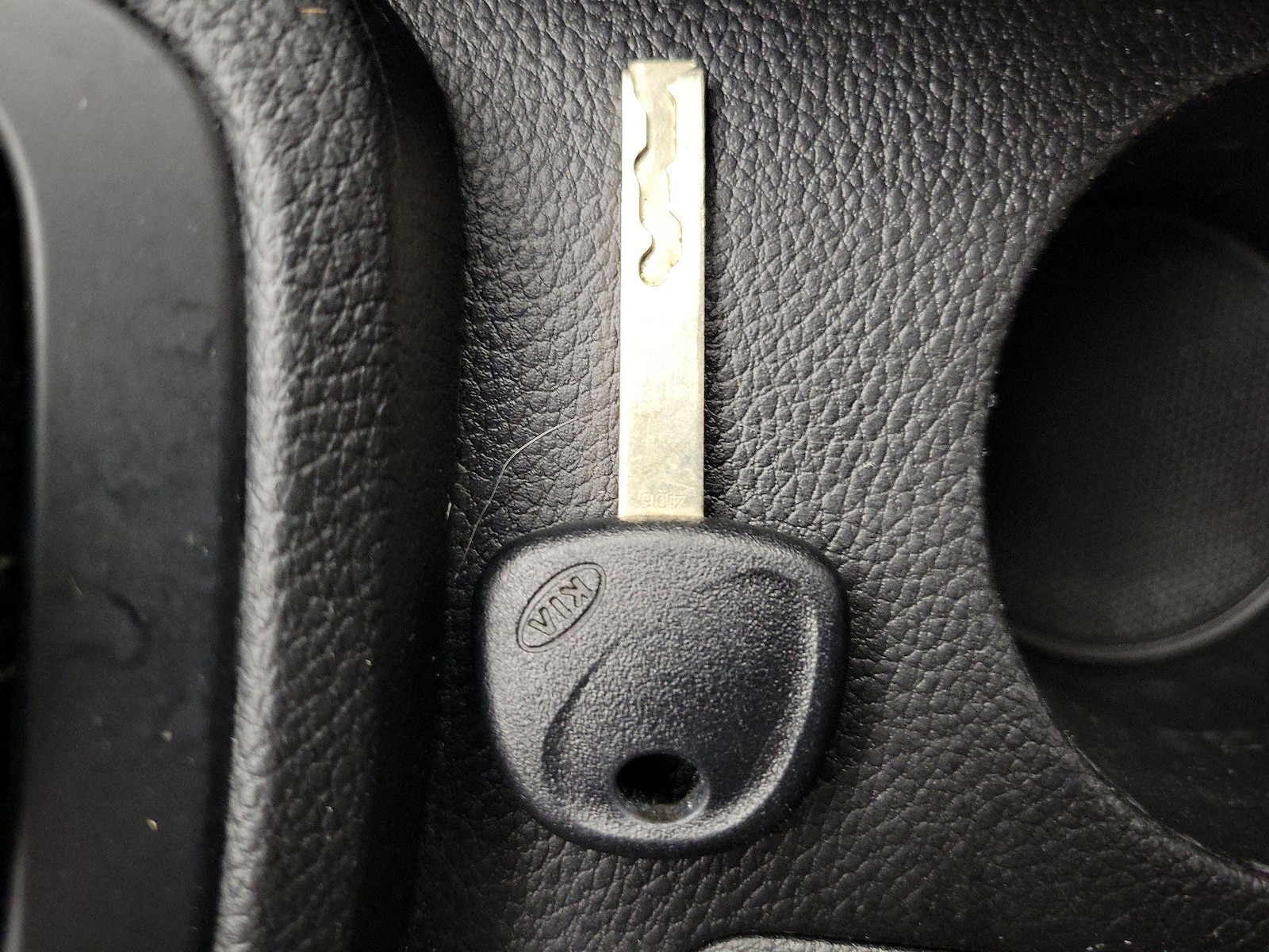 2018 Kia Rio 5-Door LX - Photo 22