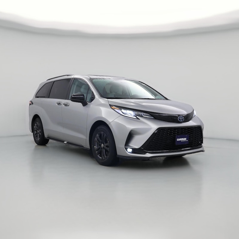 2025 Toyota Sienna XSE