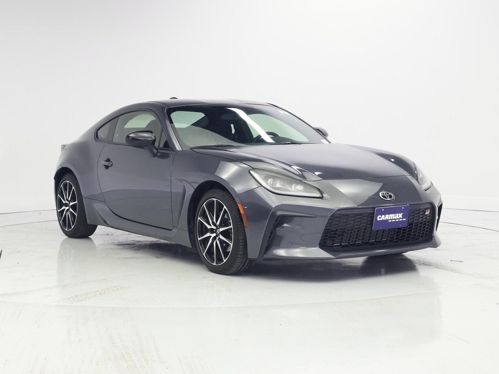 2023 Toyota GR86 Base - Photo 2