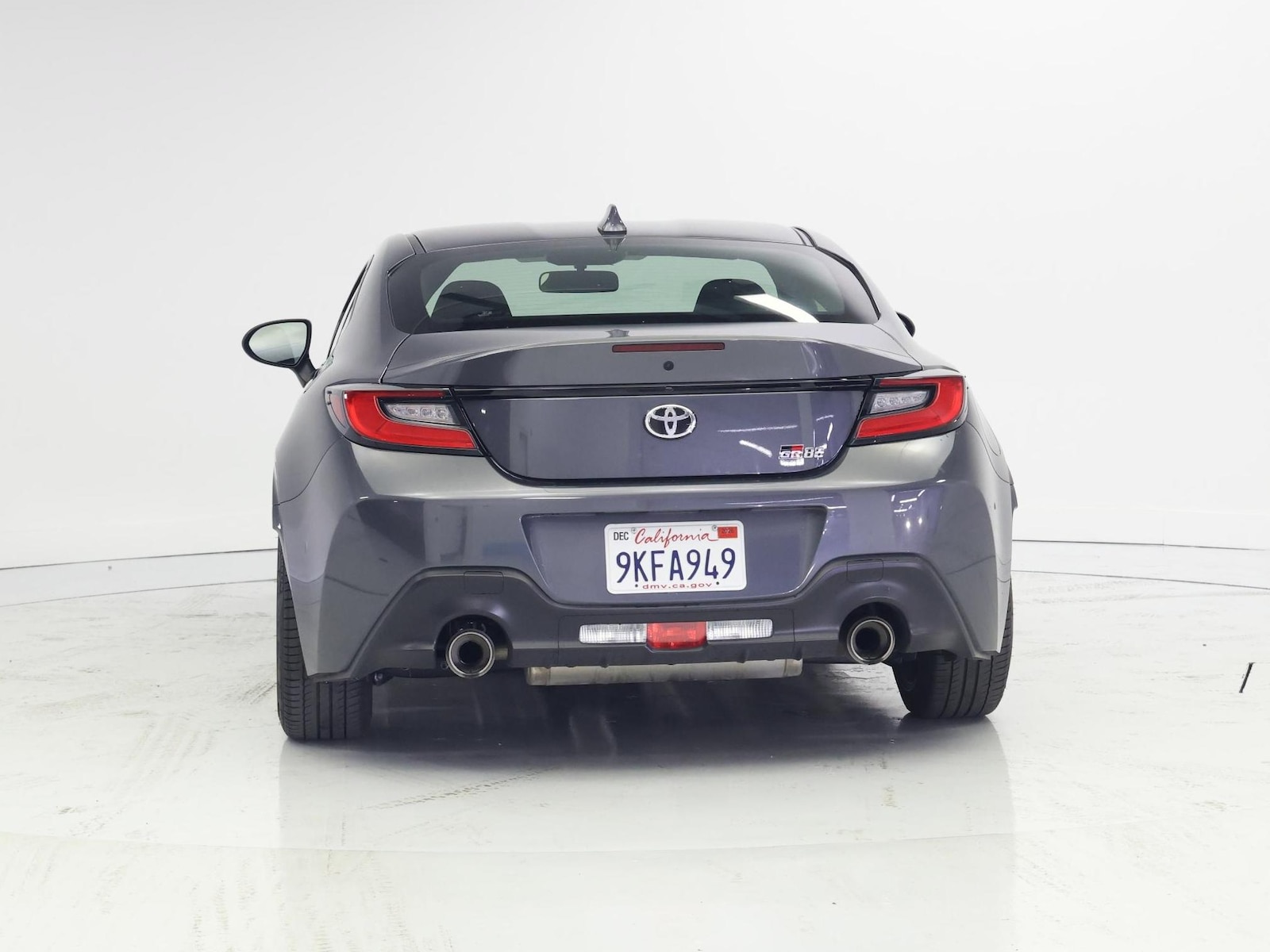 2023 Toyota GR86 Base - Photo 7