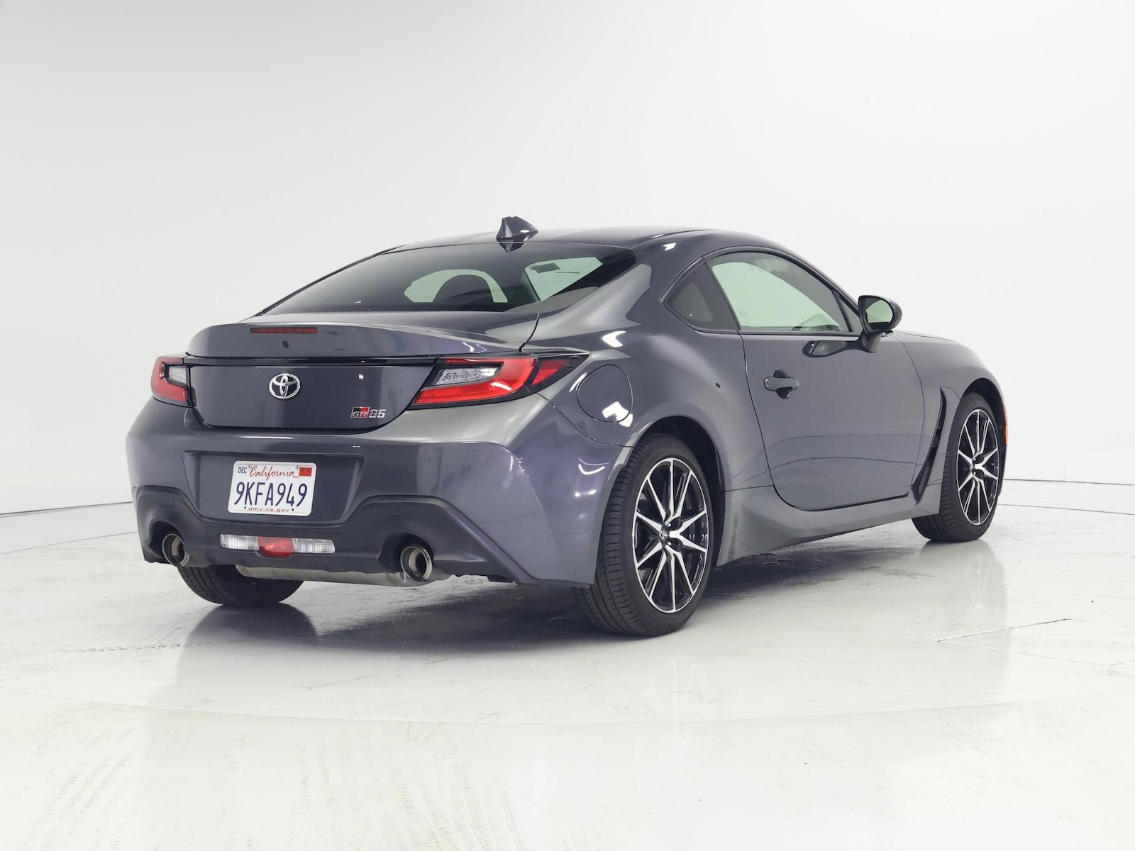 2023 Toyota GR86 Base - Photo 9
