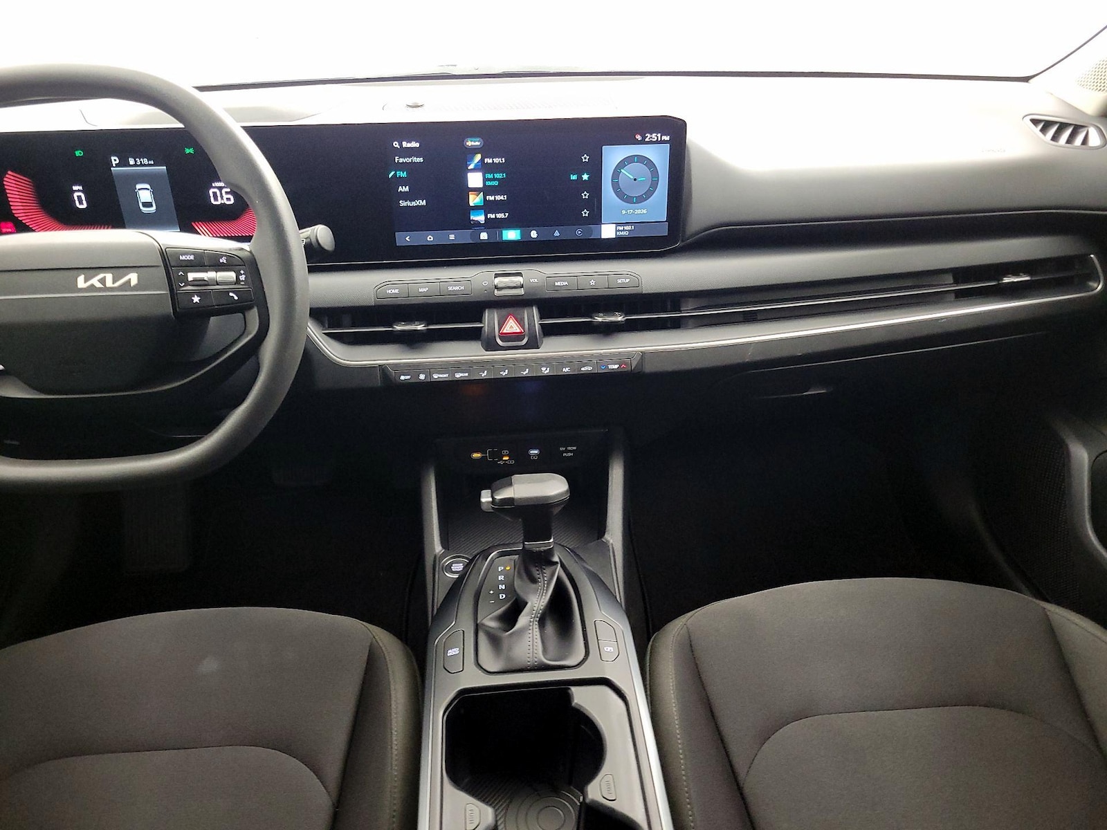 Apple CarPlay® & Android Auto™