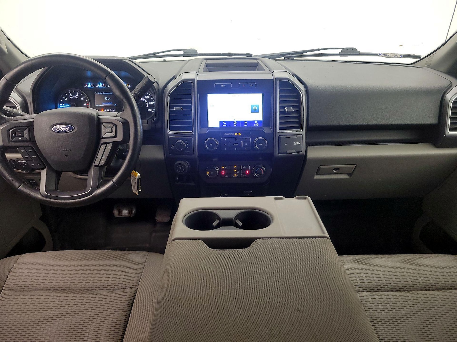 2019 Ford F-150 XLT - Photo 10