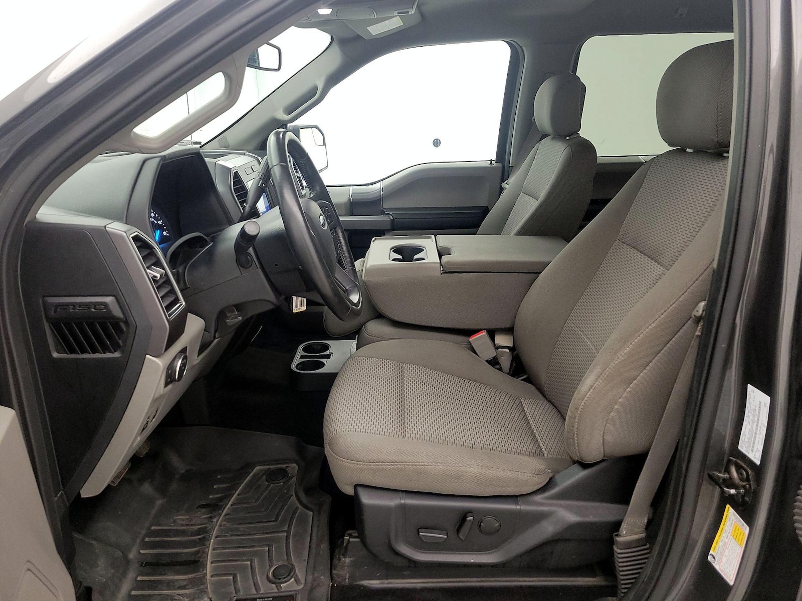 2019 Ford F-150 XLT - Photo 12