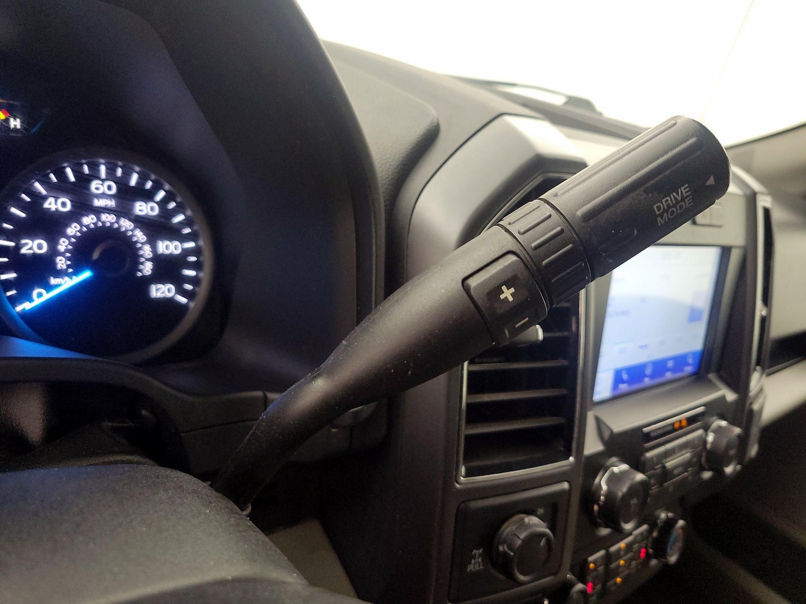 2019 Ford F-150 XLT - Photo 19