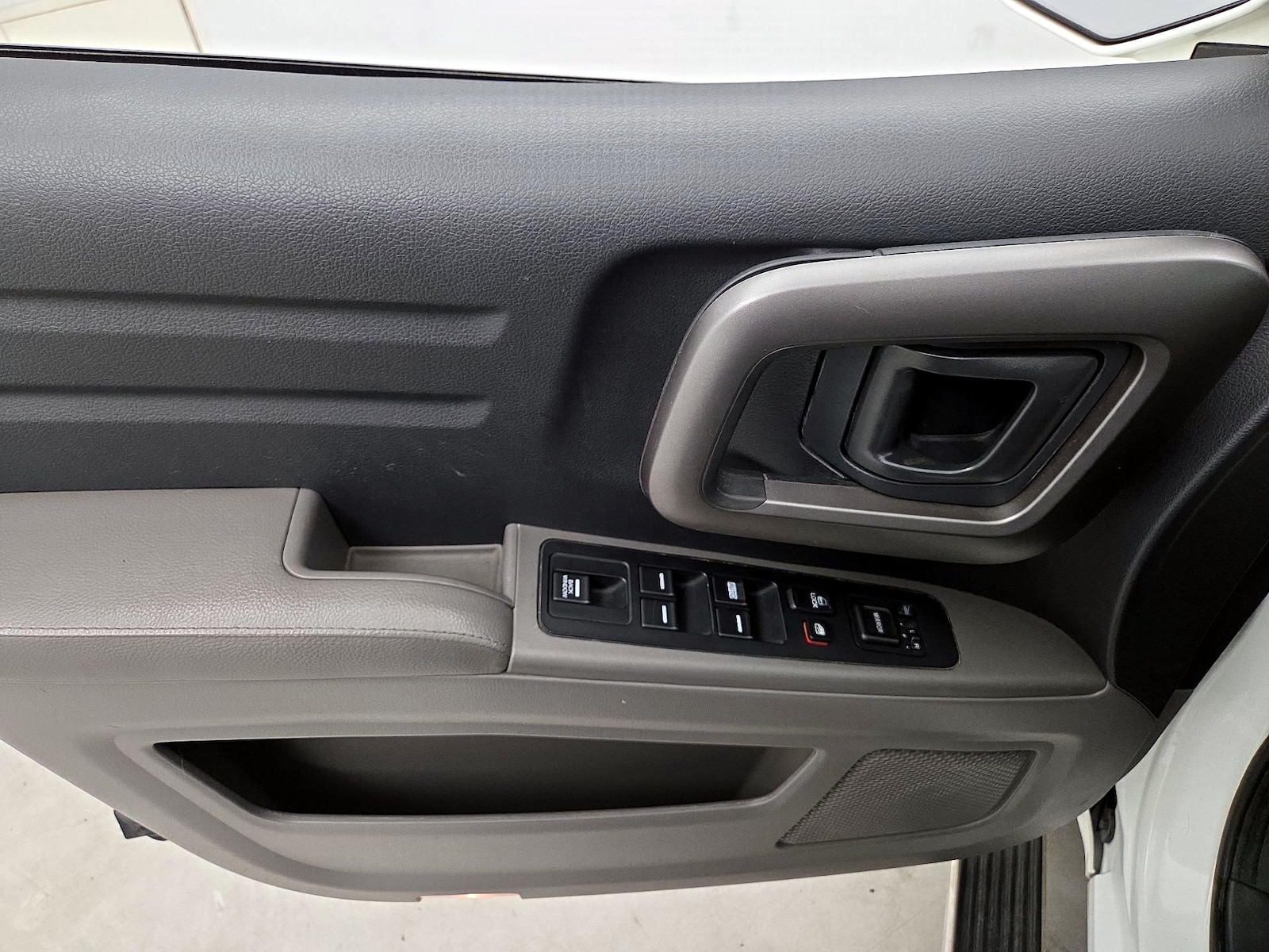 2014 Honda Ridgeline RTL - Photo 13