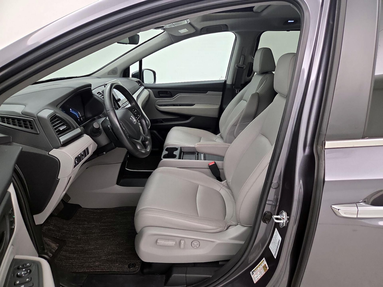 2023 Honda Odyssey EX-L - Photo 12